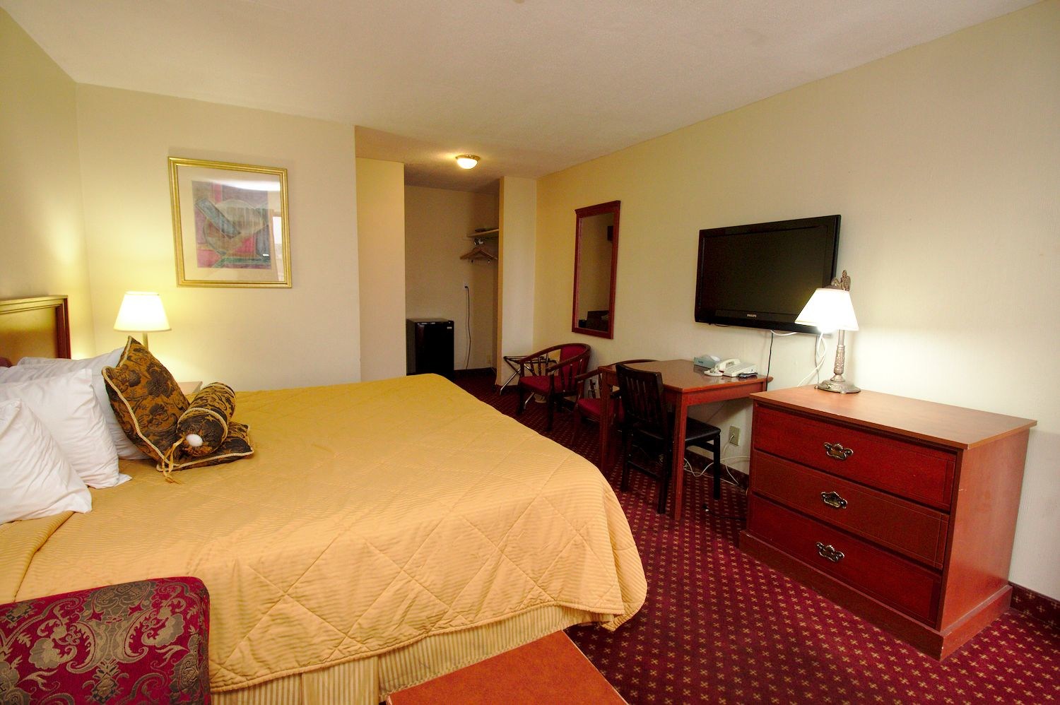 Niagara Lodge & Suites