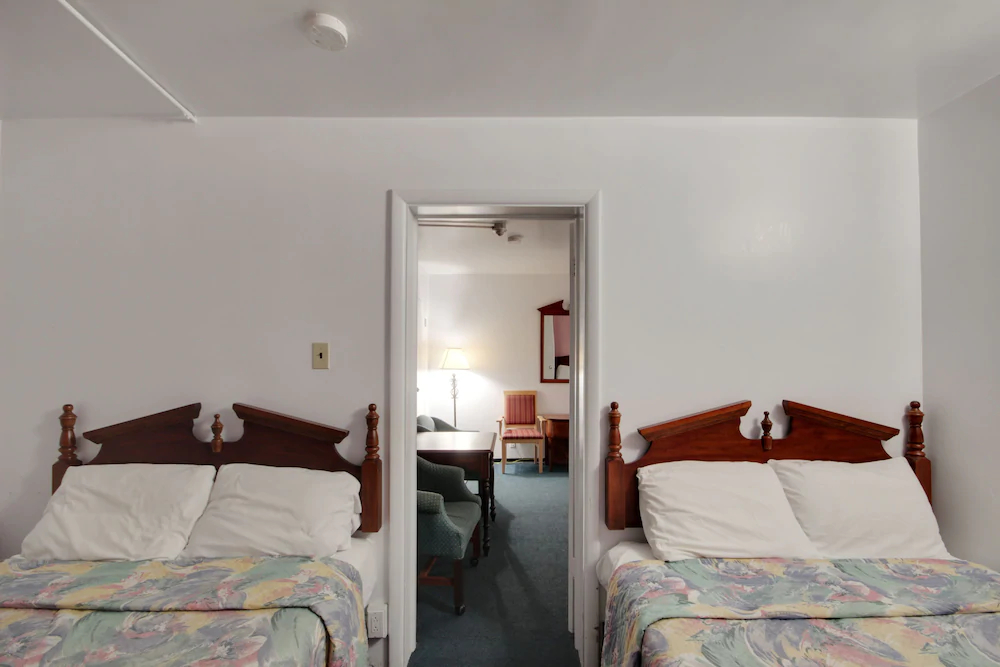 Sunrise Inn