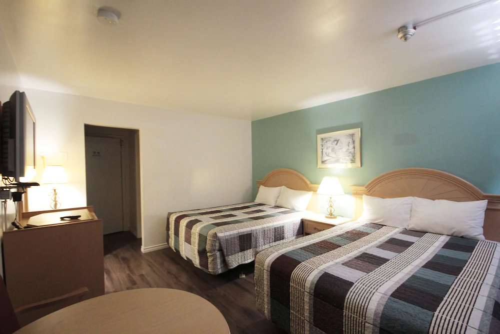Sunrise Inn