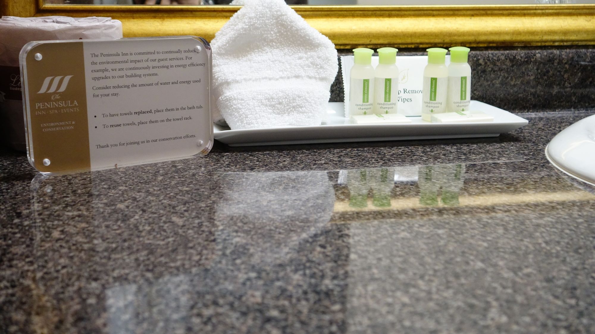 The Peninsula Inn & Resort