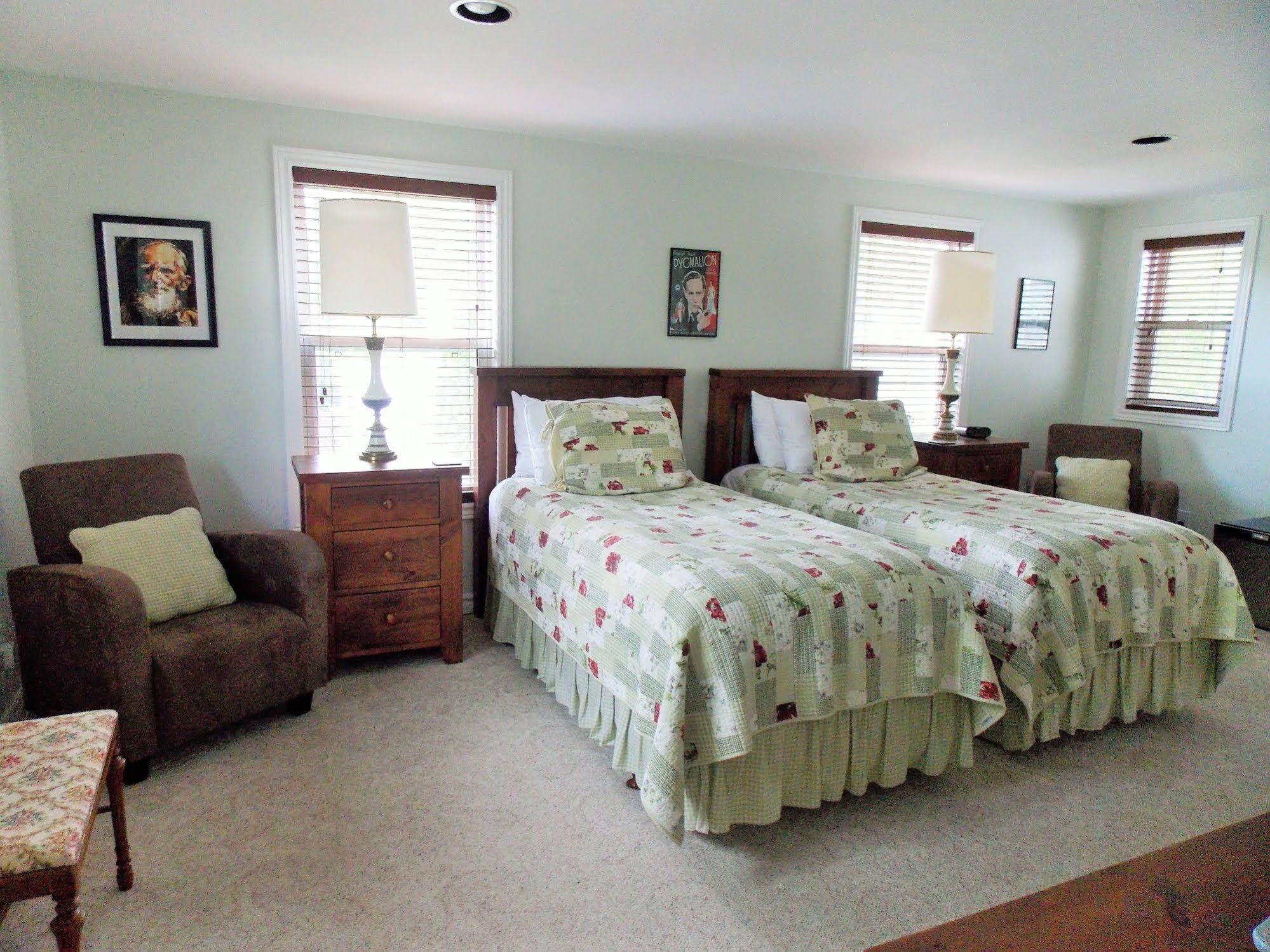 Finlay House Bed & Breakfast