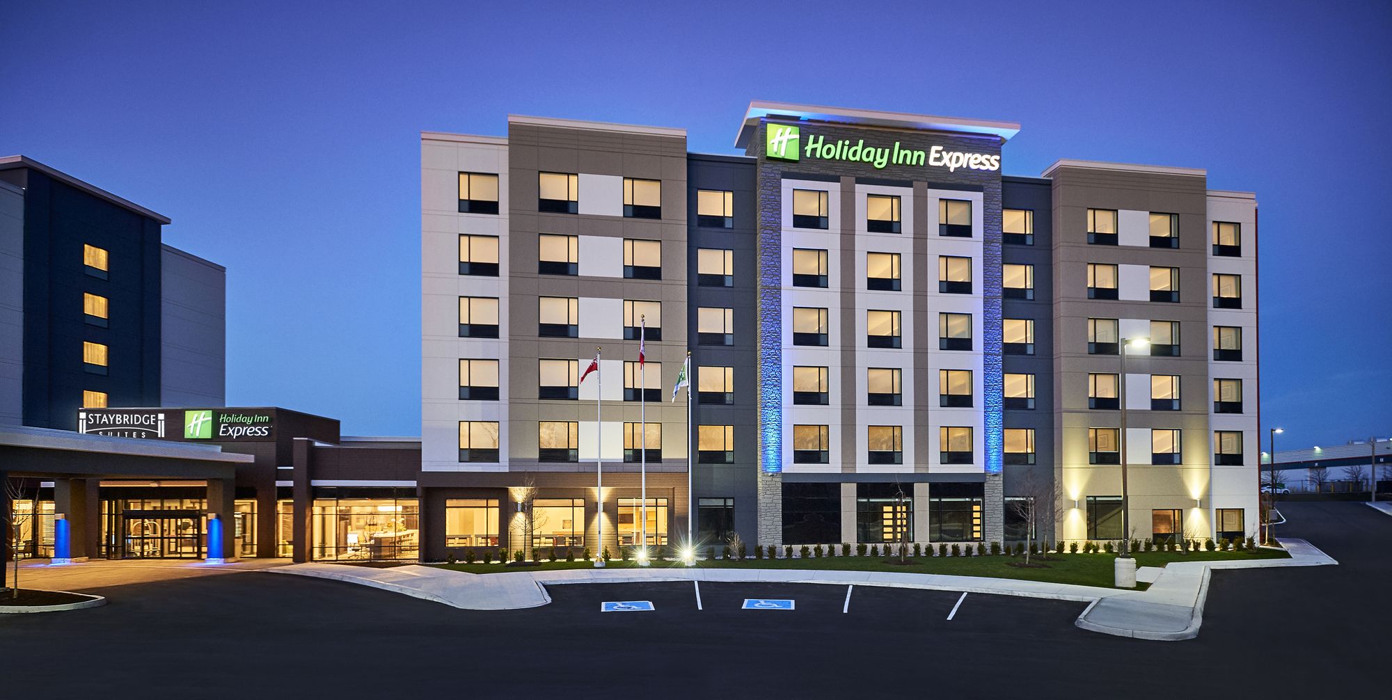 Holiday Inn Express & Suites Niagara On The Lake