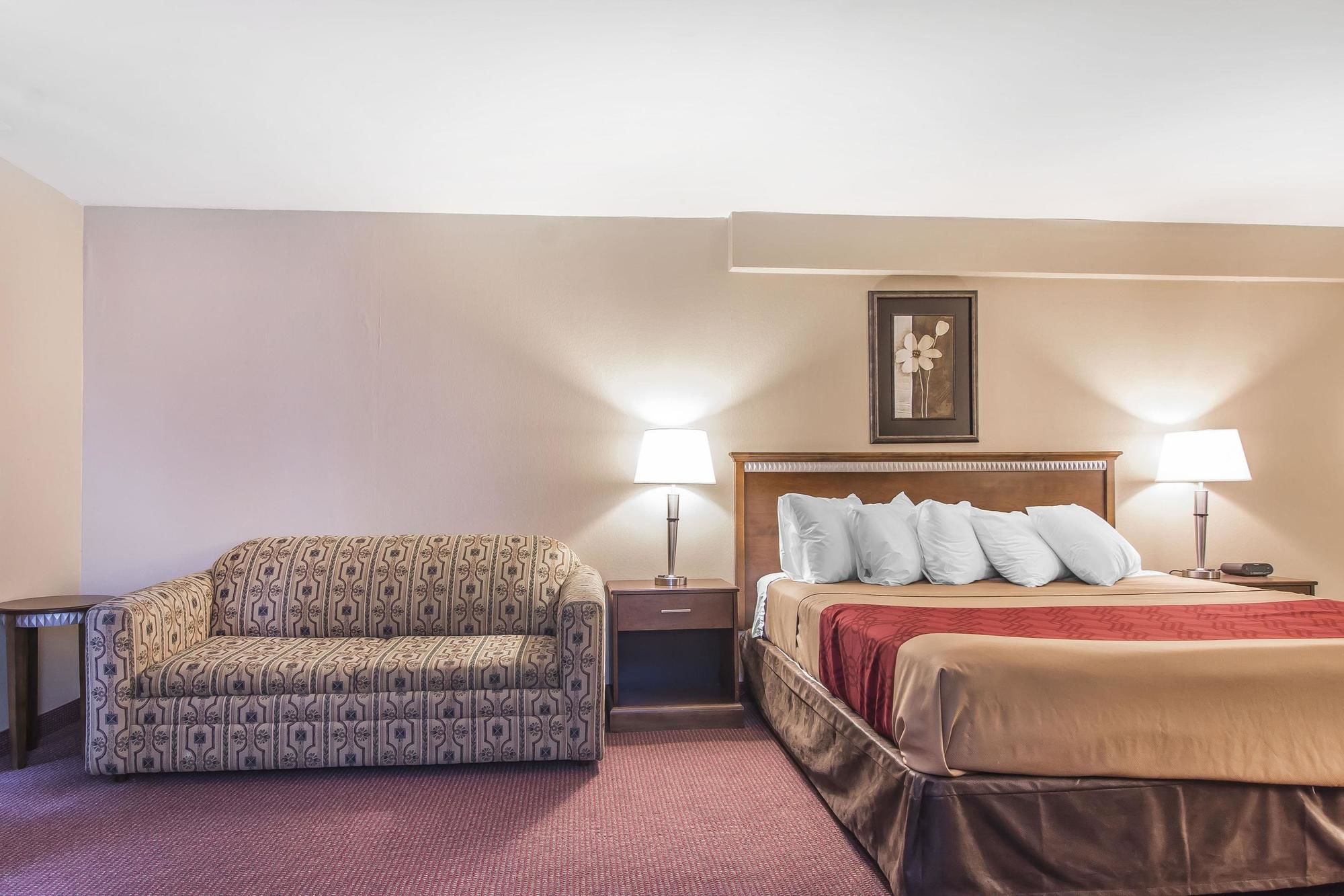 Econo Lodge Orillia