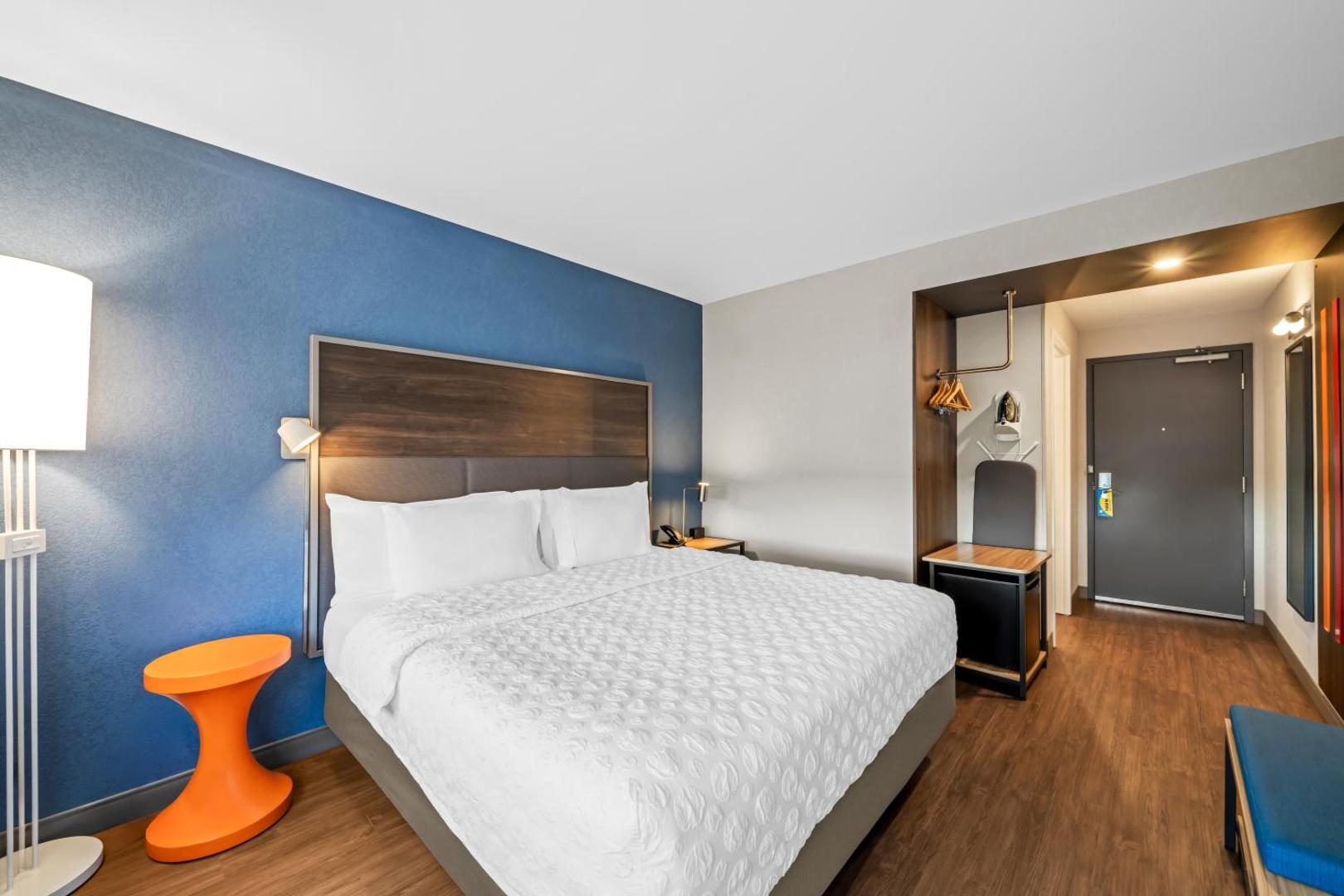 Tru by Hilton Oshawa