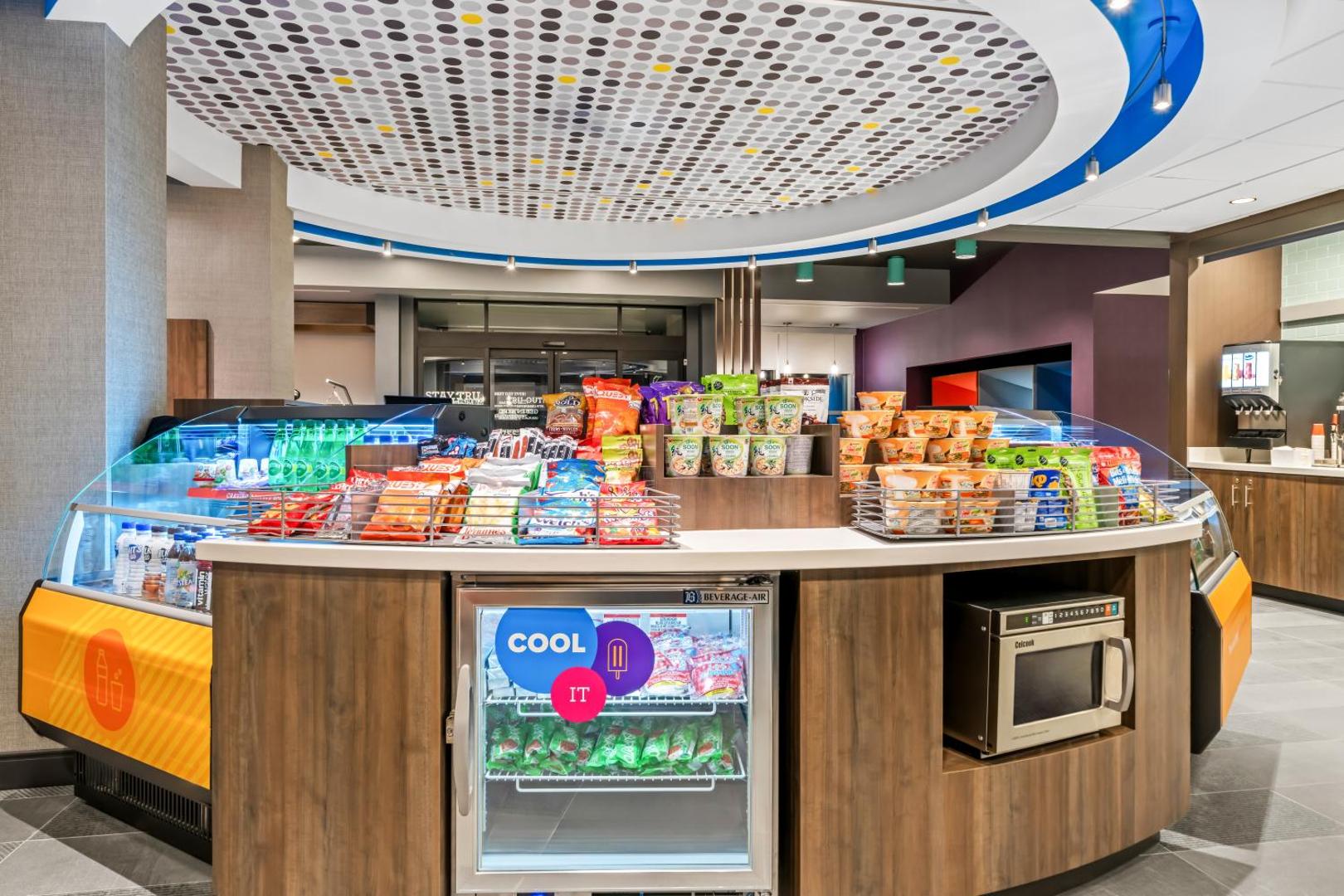 Tru by Hilton Oshawa