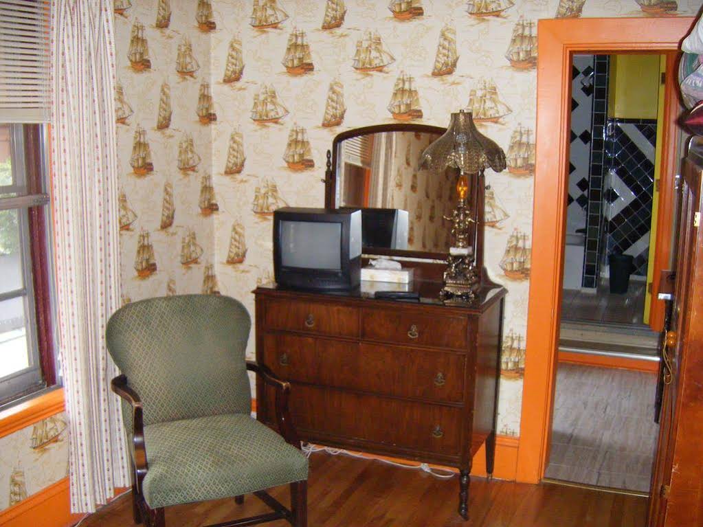 Auberge Des Arts
