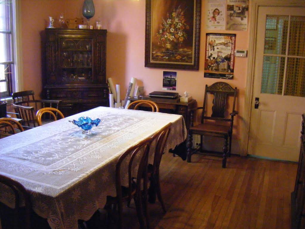 Auberge Des Arts