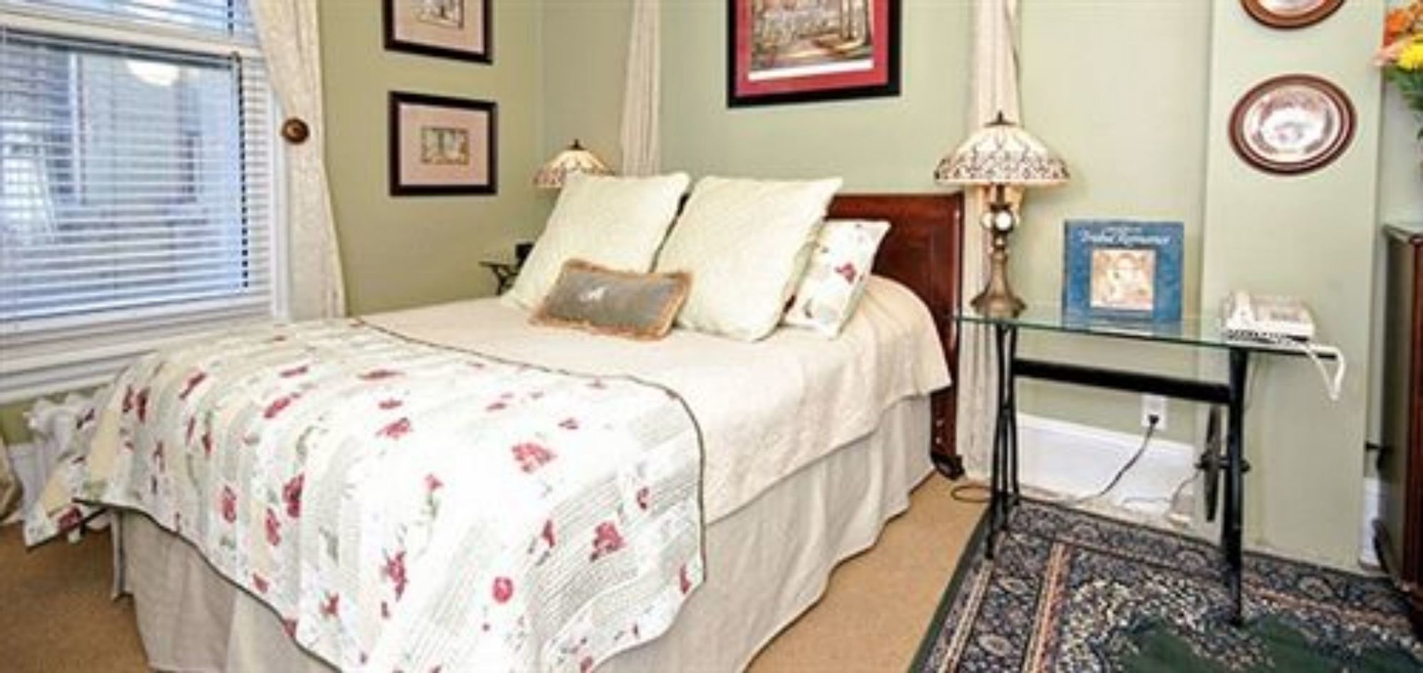 Auberge Mcgee's Inn