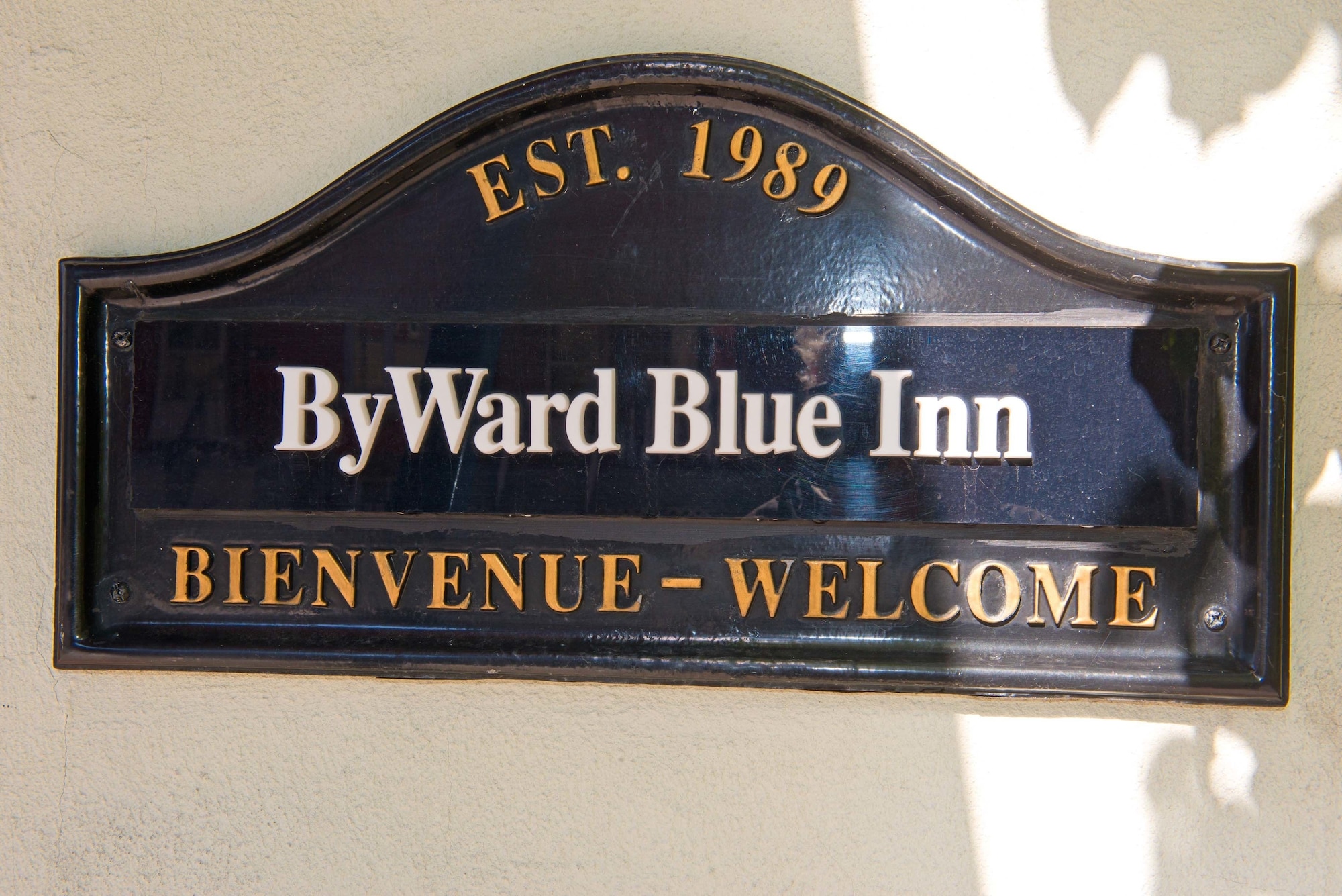Byward Blue Inn