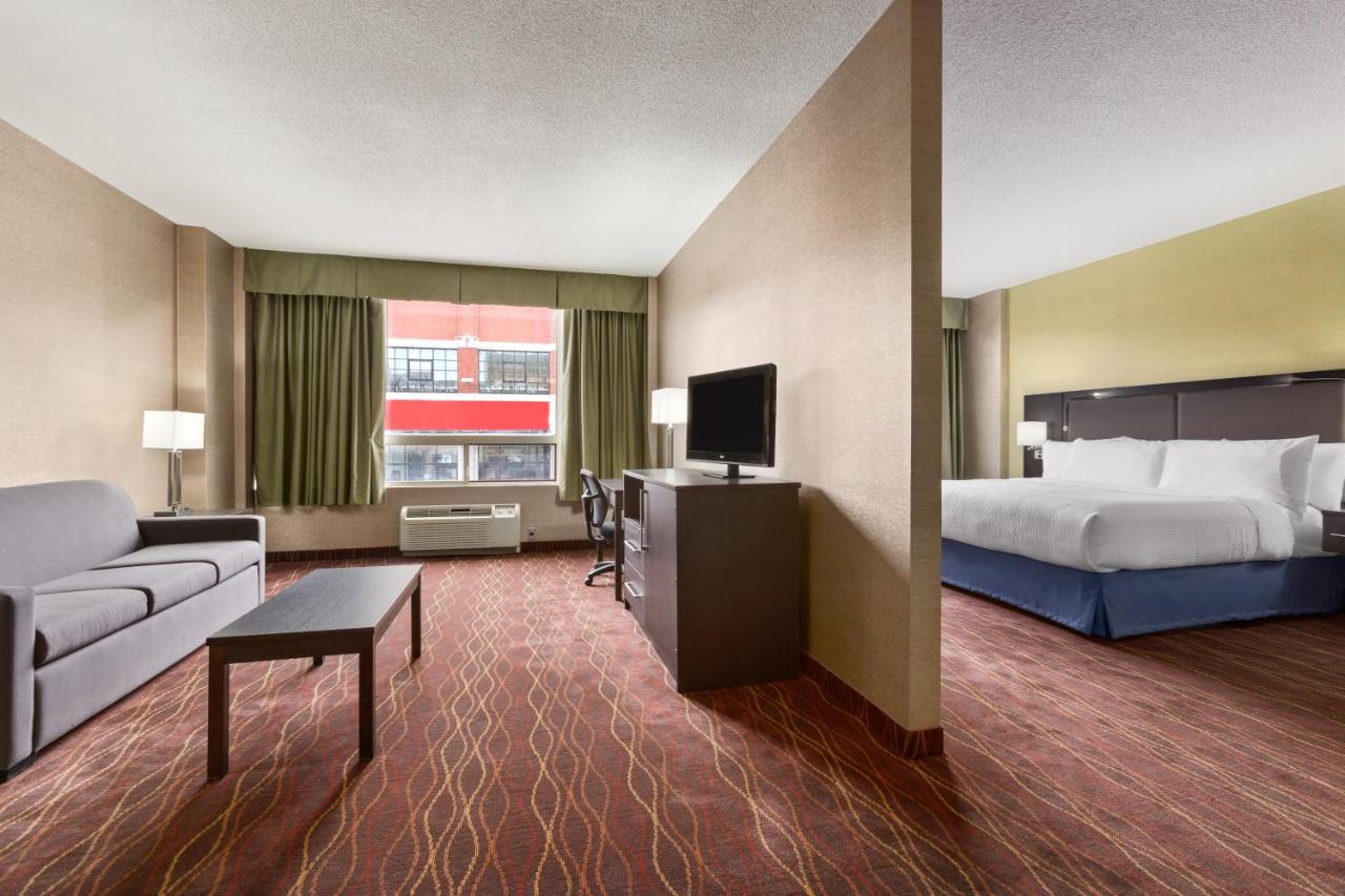 Days Inn by Wyndham Ottawa