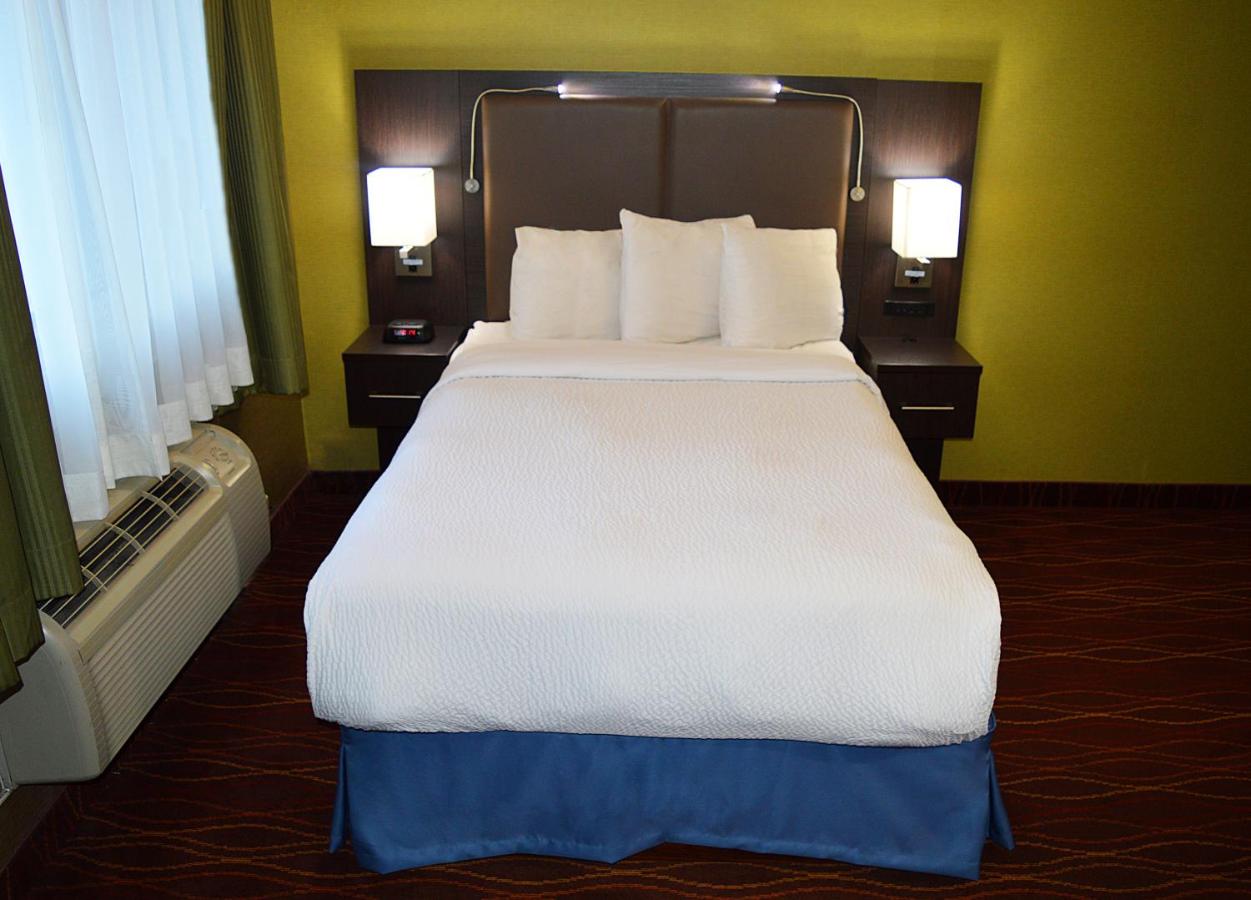 Days Inn by Wyndham Ottawa