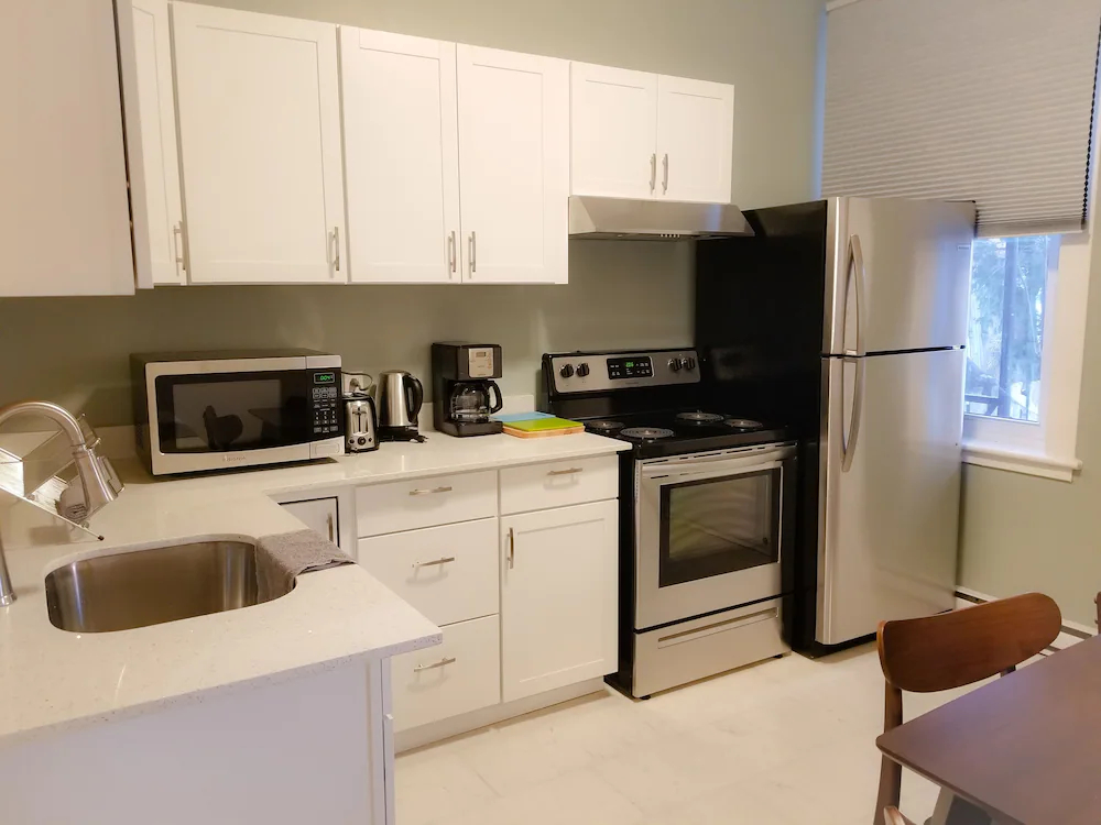 JstLikeHome Downtown Suites