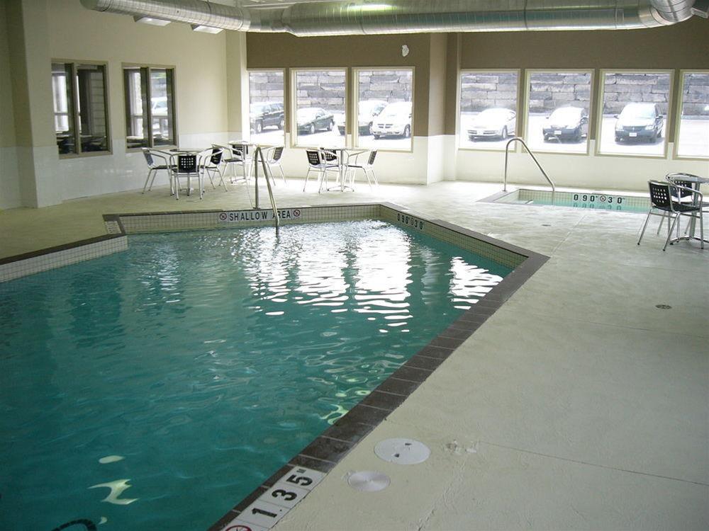 Super 8 by Wyndham Peterborough