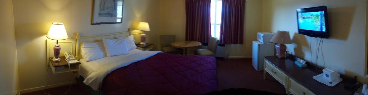 Knights Inn Port Colborne
