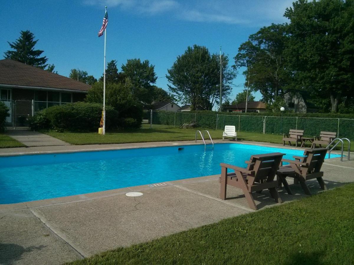 Knights Inn Port Colborne