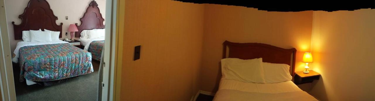 Knights Inn Port Colborne