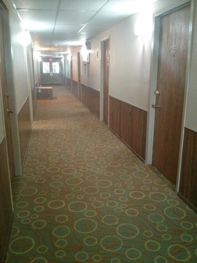 Knights Inn Port Colborne