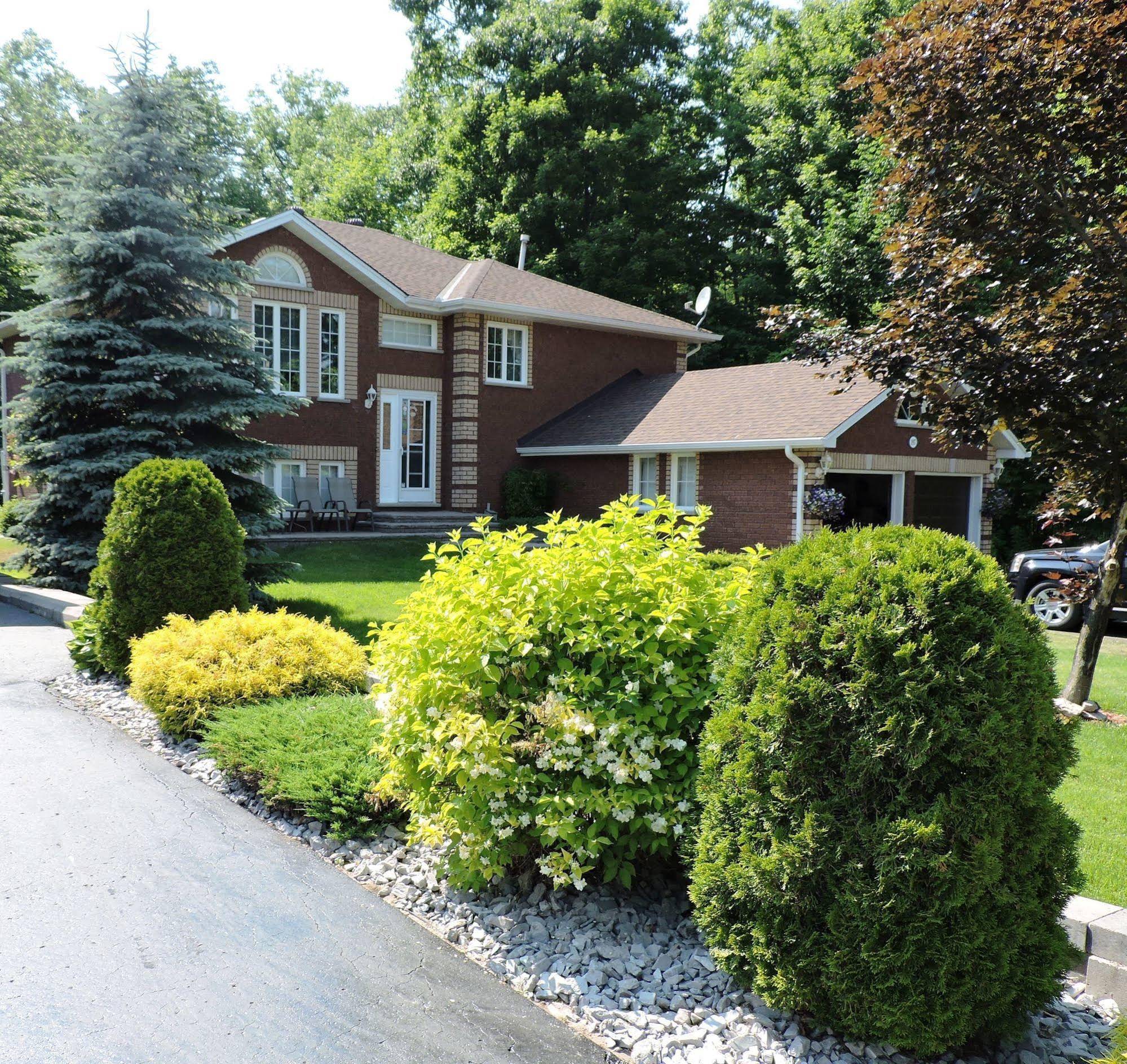 Tucked Inn the Harbour Bed & Breakfast