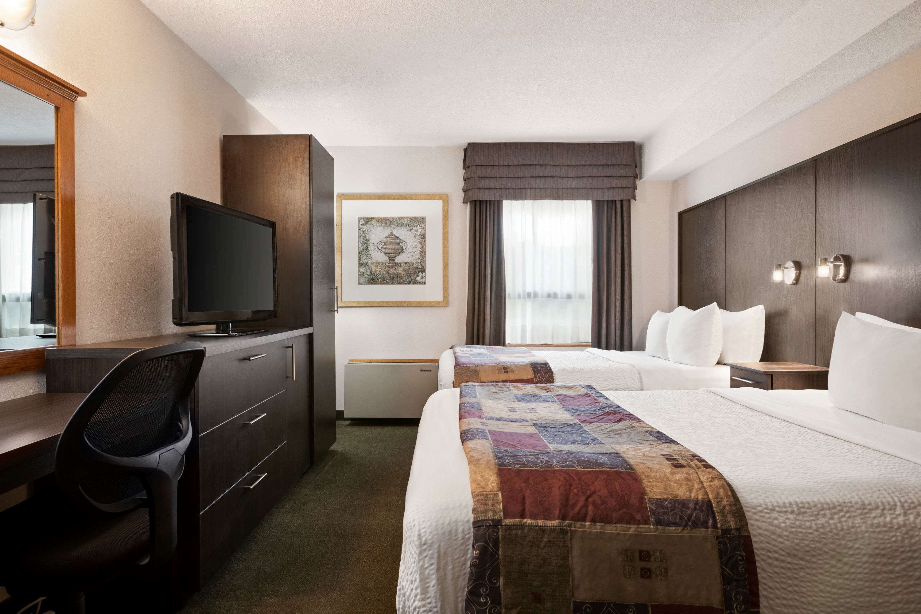 Days Inn by Wyndham Renfrew Conference Centre