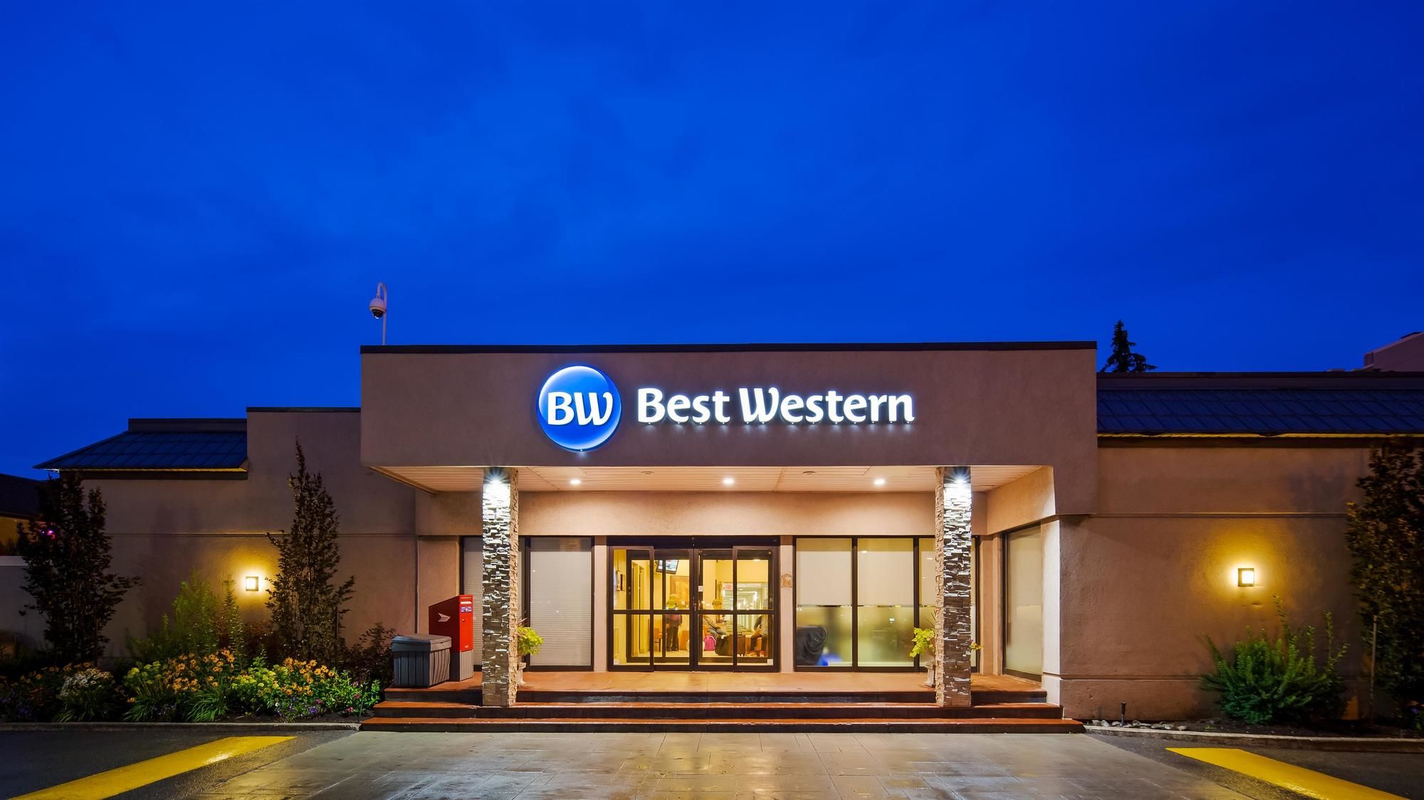 Best Western Parkway Hotel