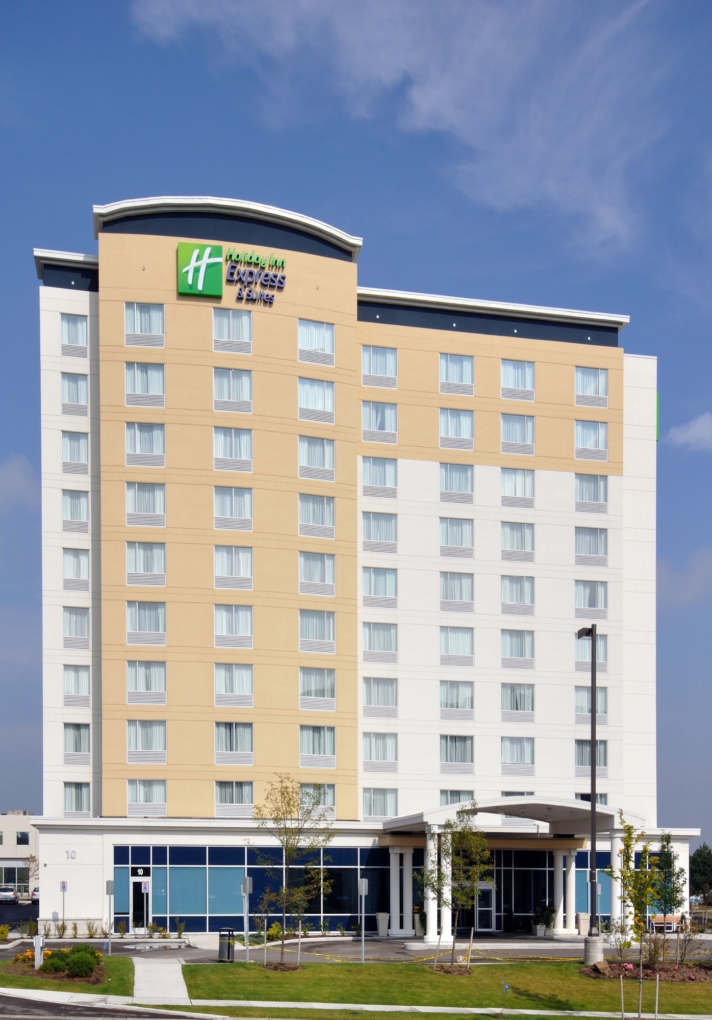 Holiday Inn Express Hotel & Suites Toronto - Markham