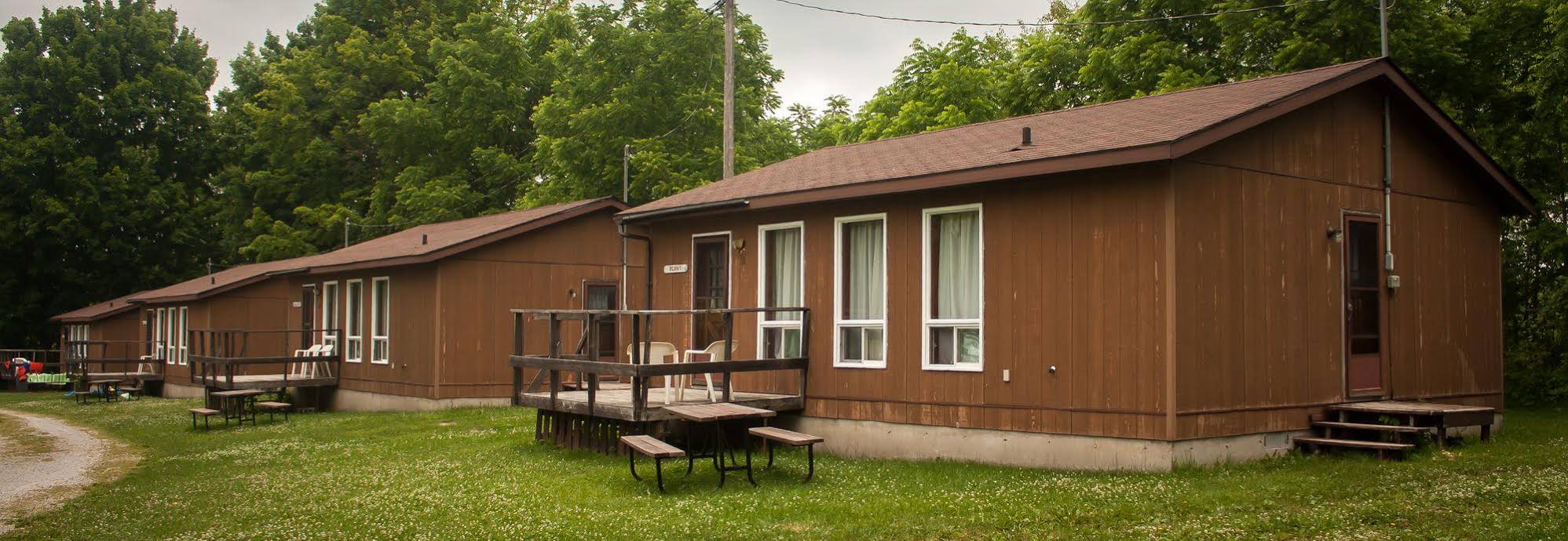 Lake Dalrymple Resort