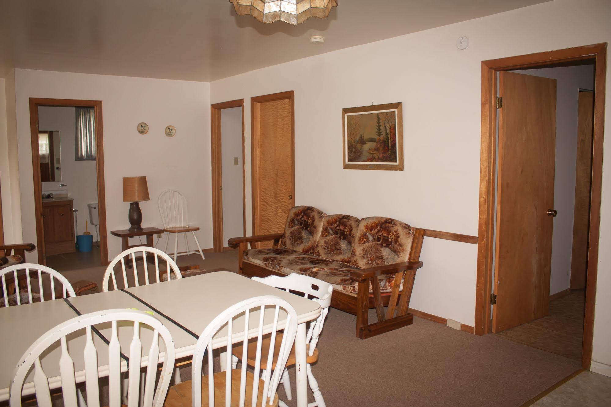 Lake Dalrymple Resort