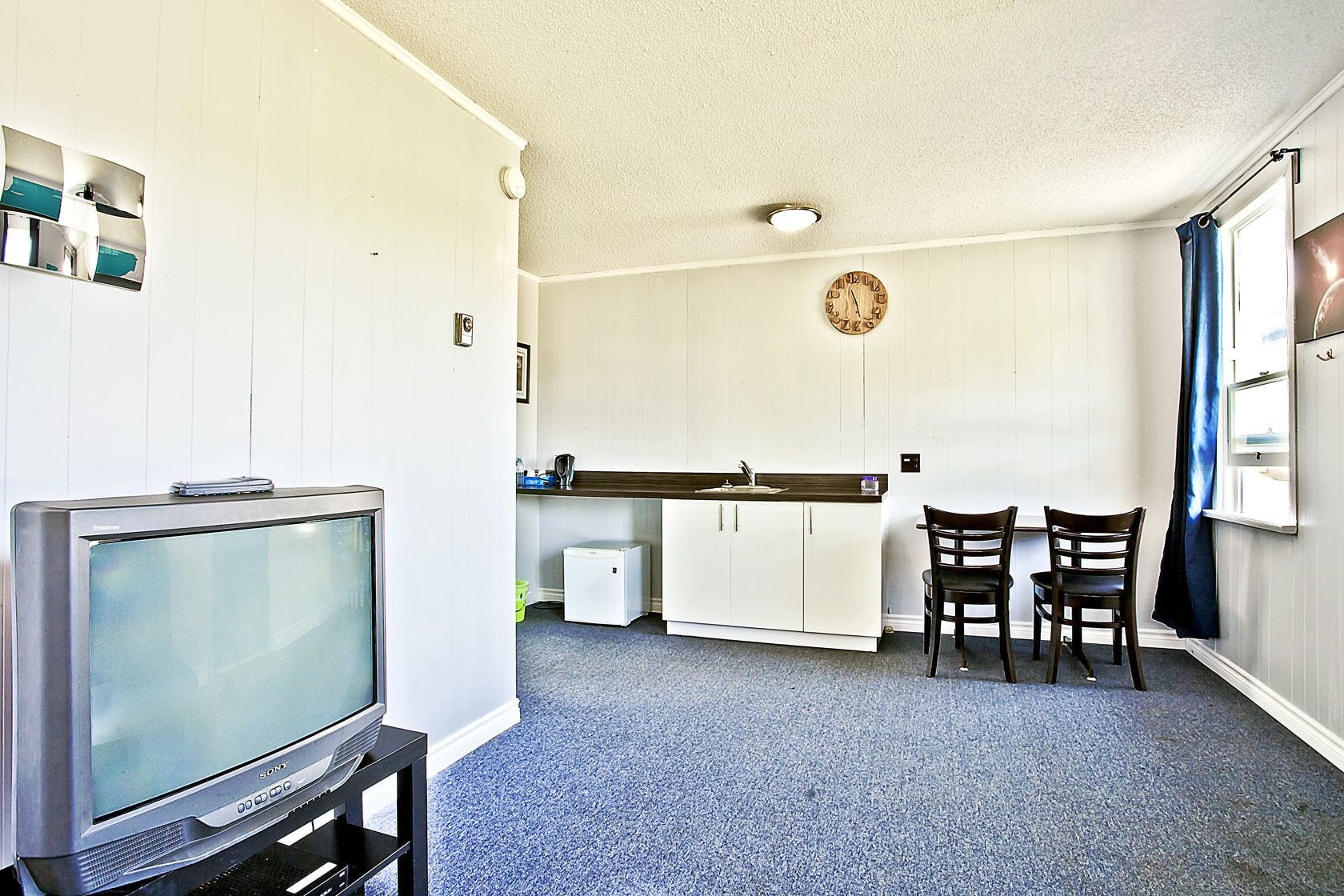 Stop 21 Motel