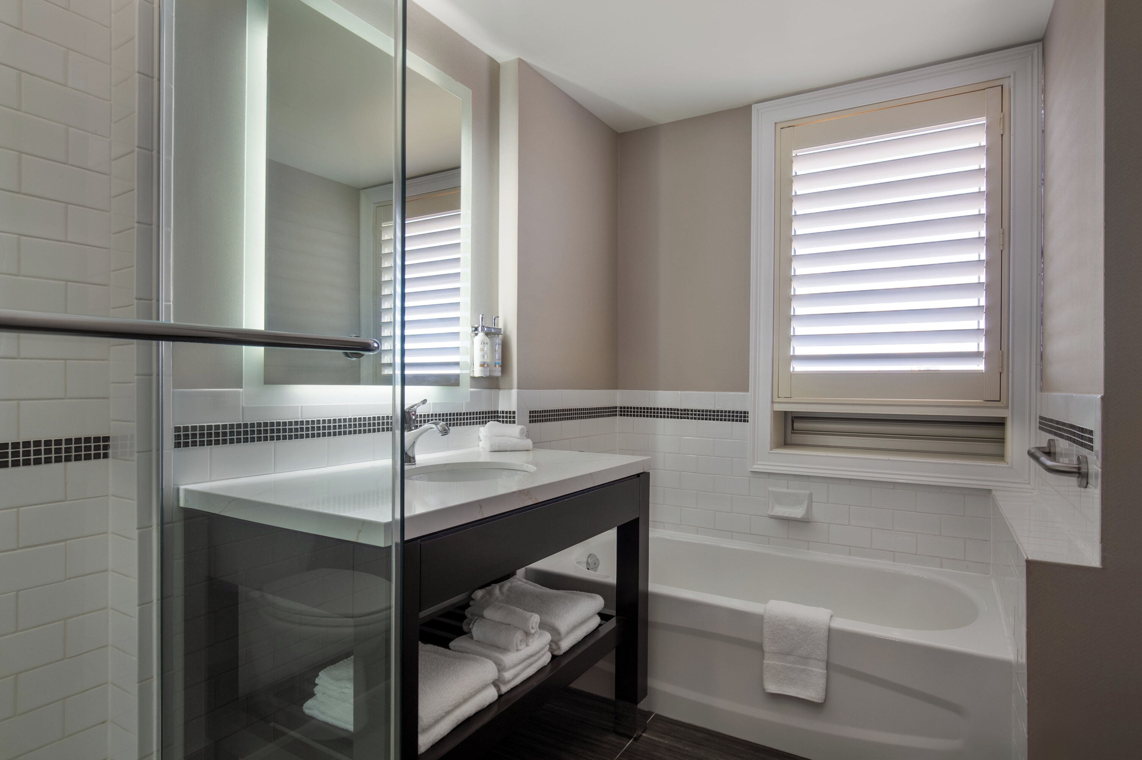 Staybridge Suites St Catharines Conf Ctr, an IHG Hotel