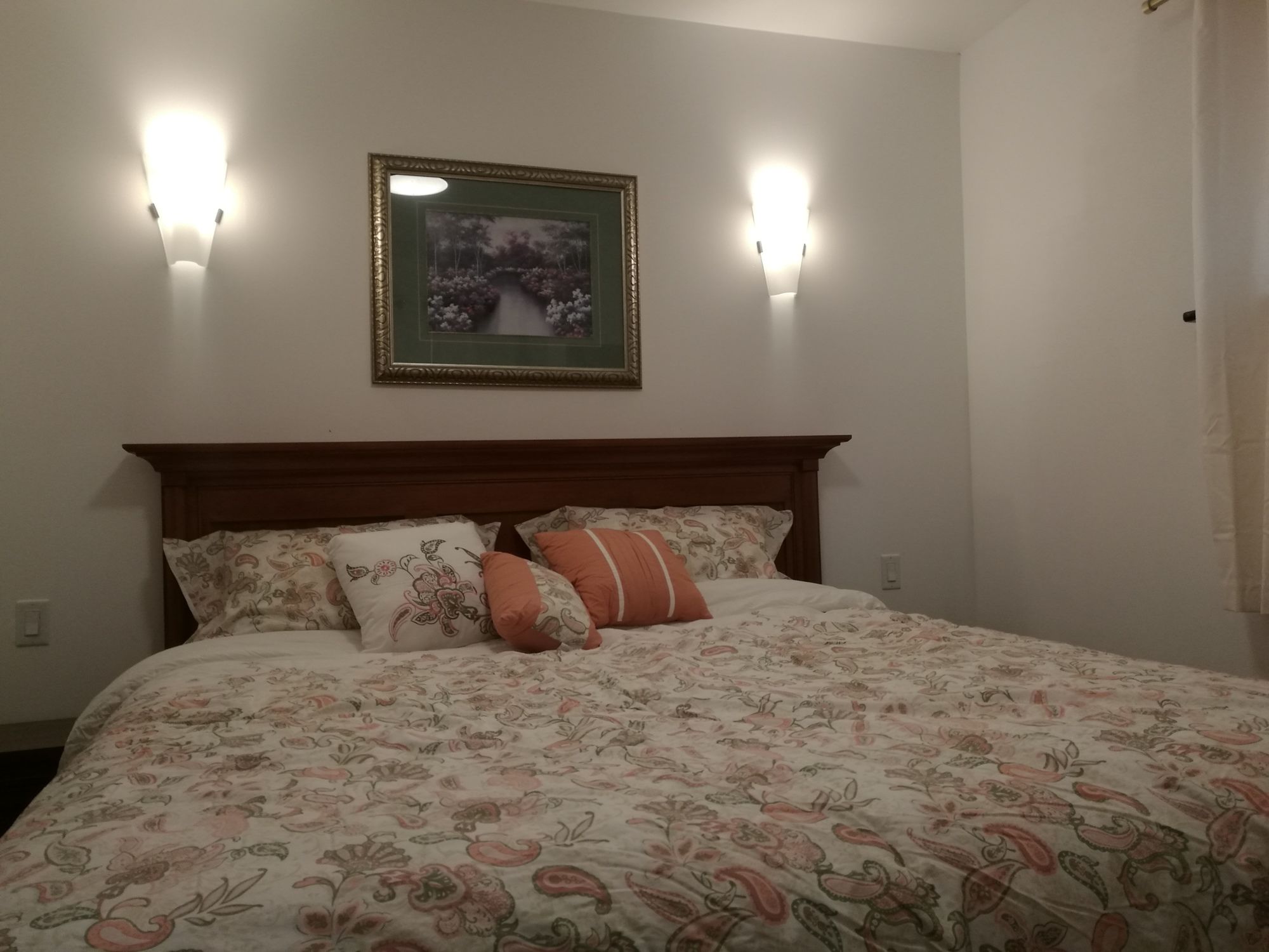 Ambassador B&B Guest Home