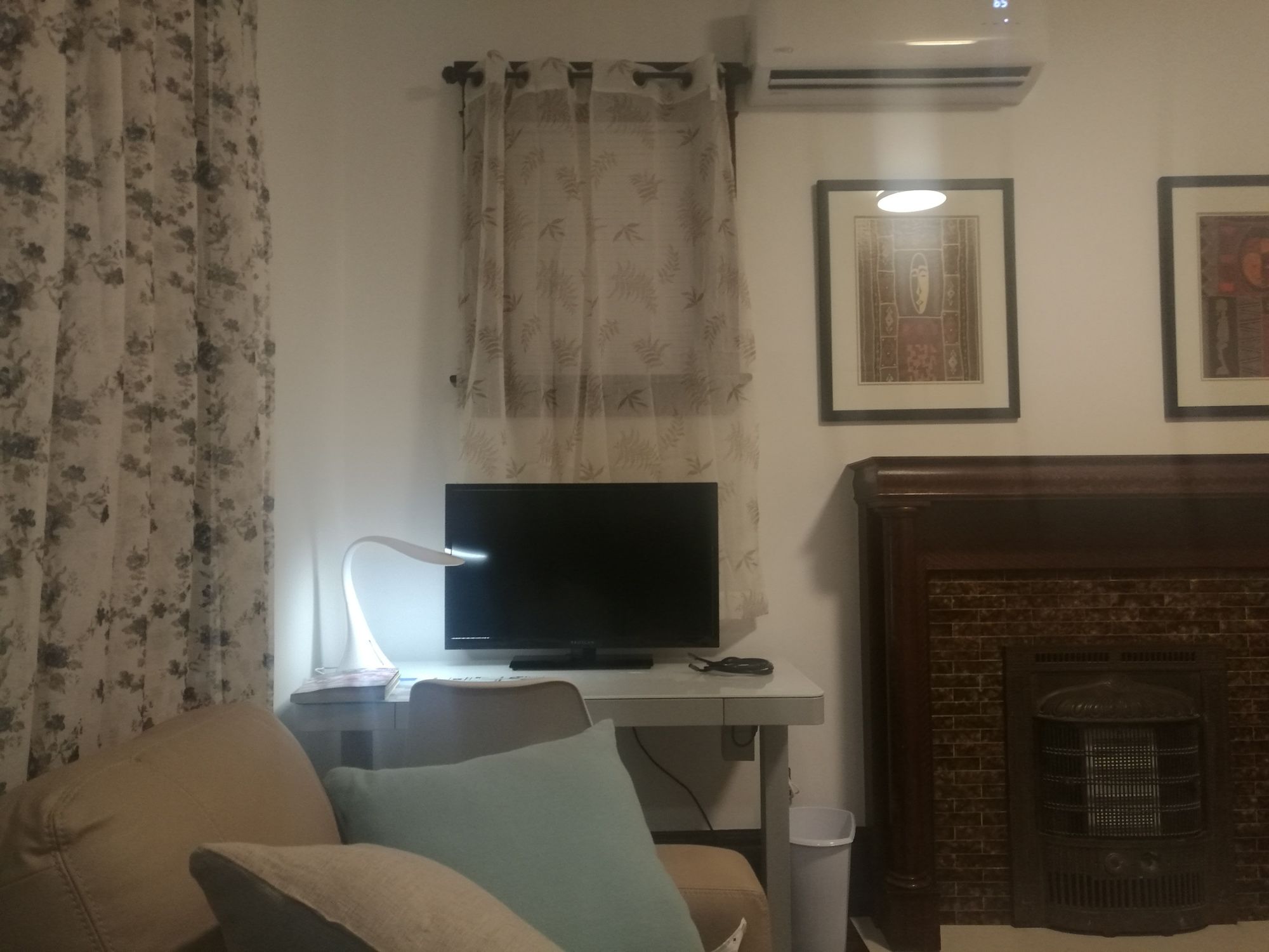 Ambassador B&B Guest Home