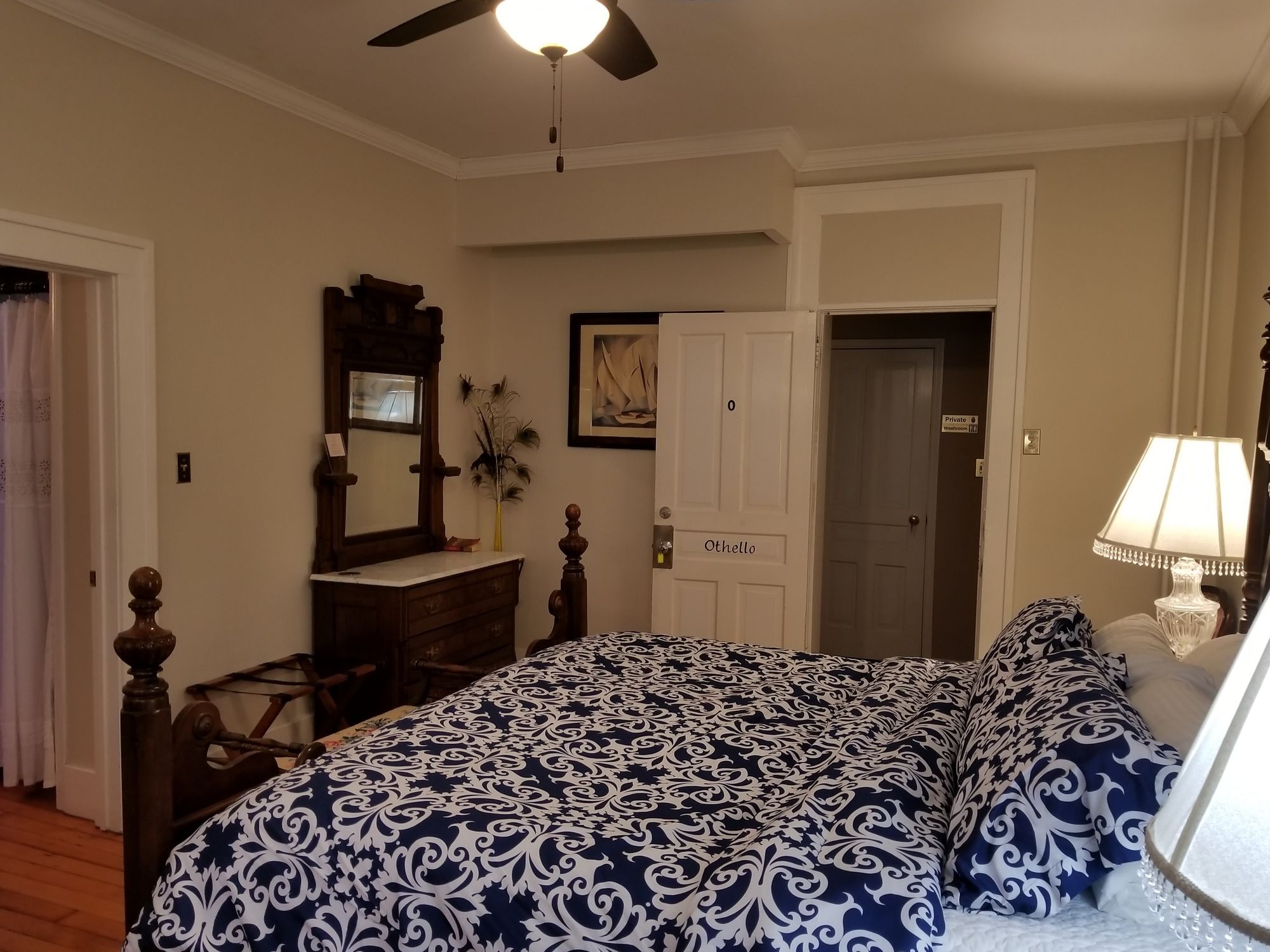 Stone Maiden Inn