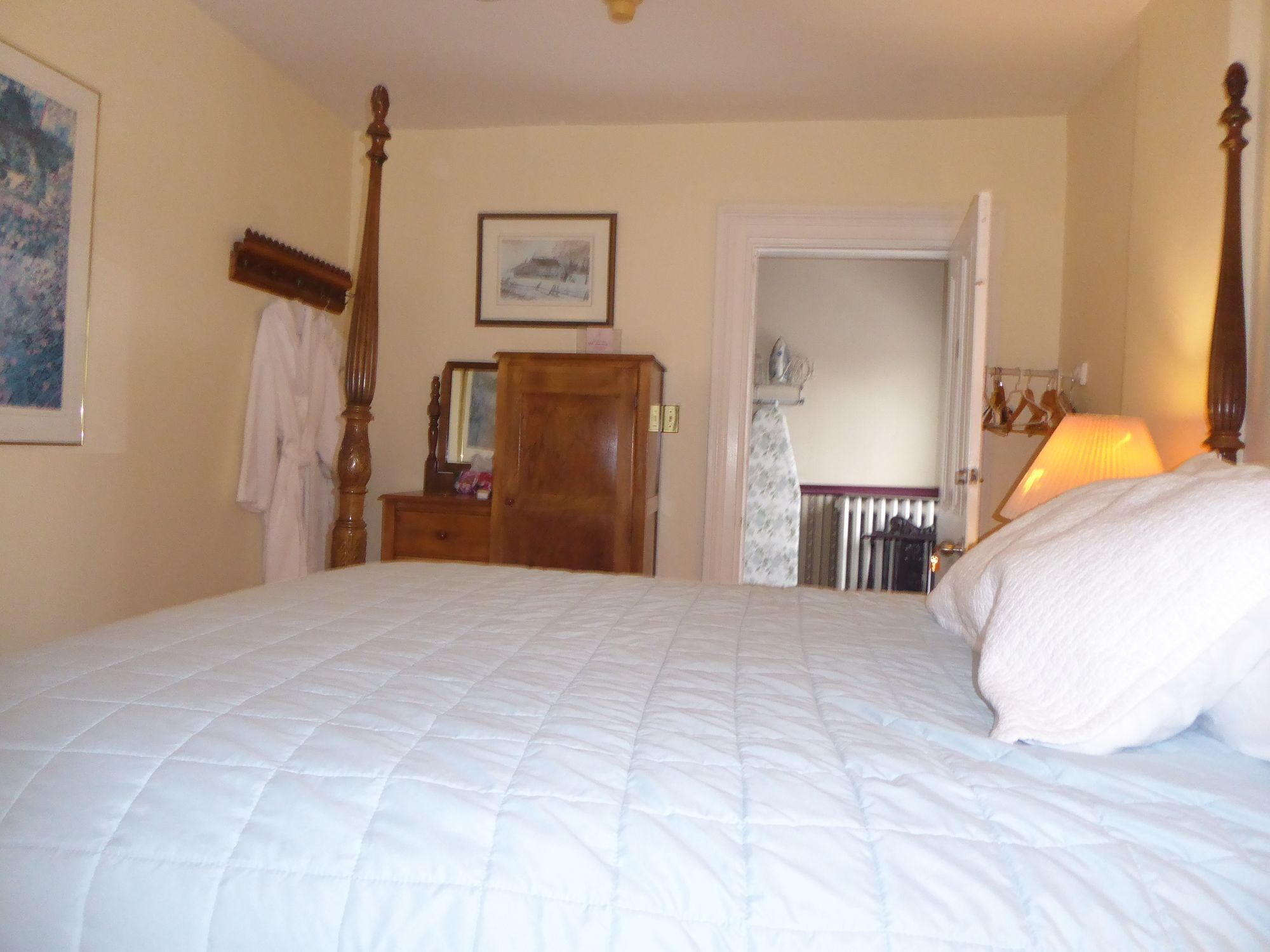 Stone Maiden Inn