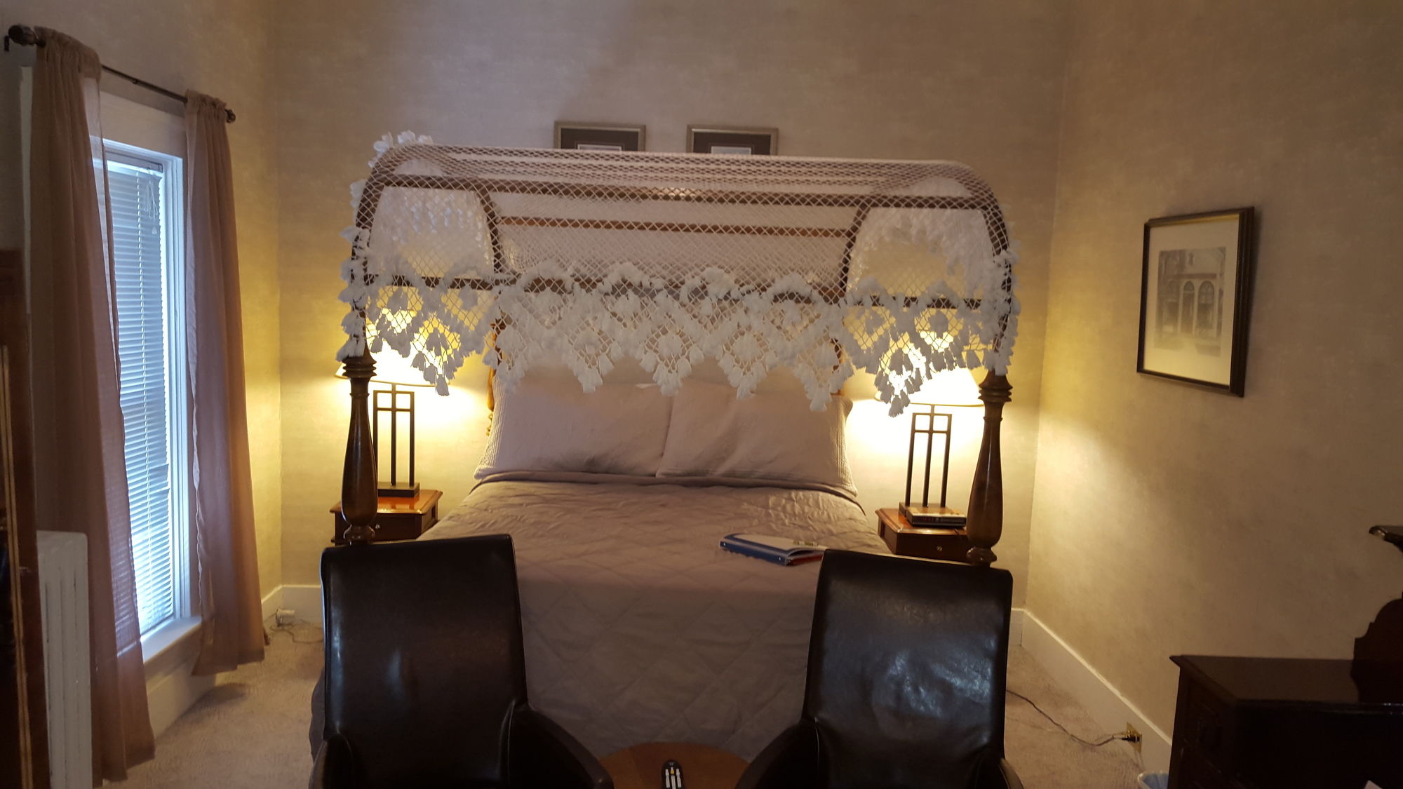 Stone Maiden Inn