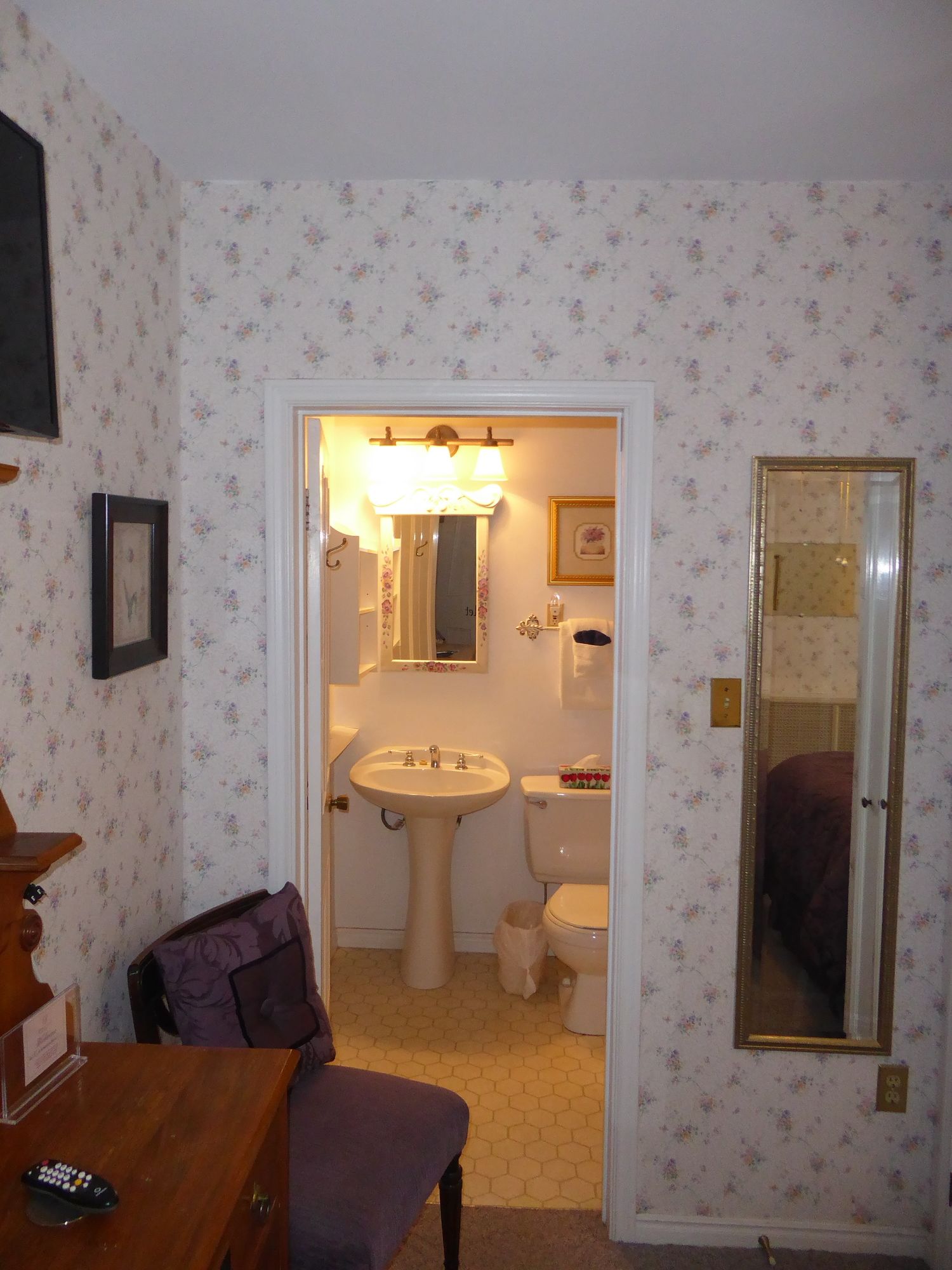 Stone Maiden Inn