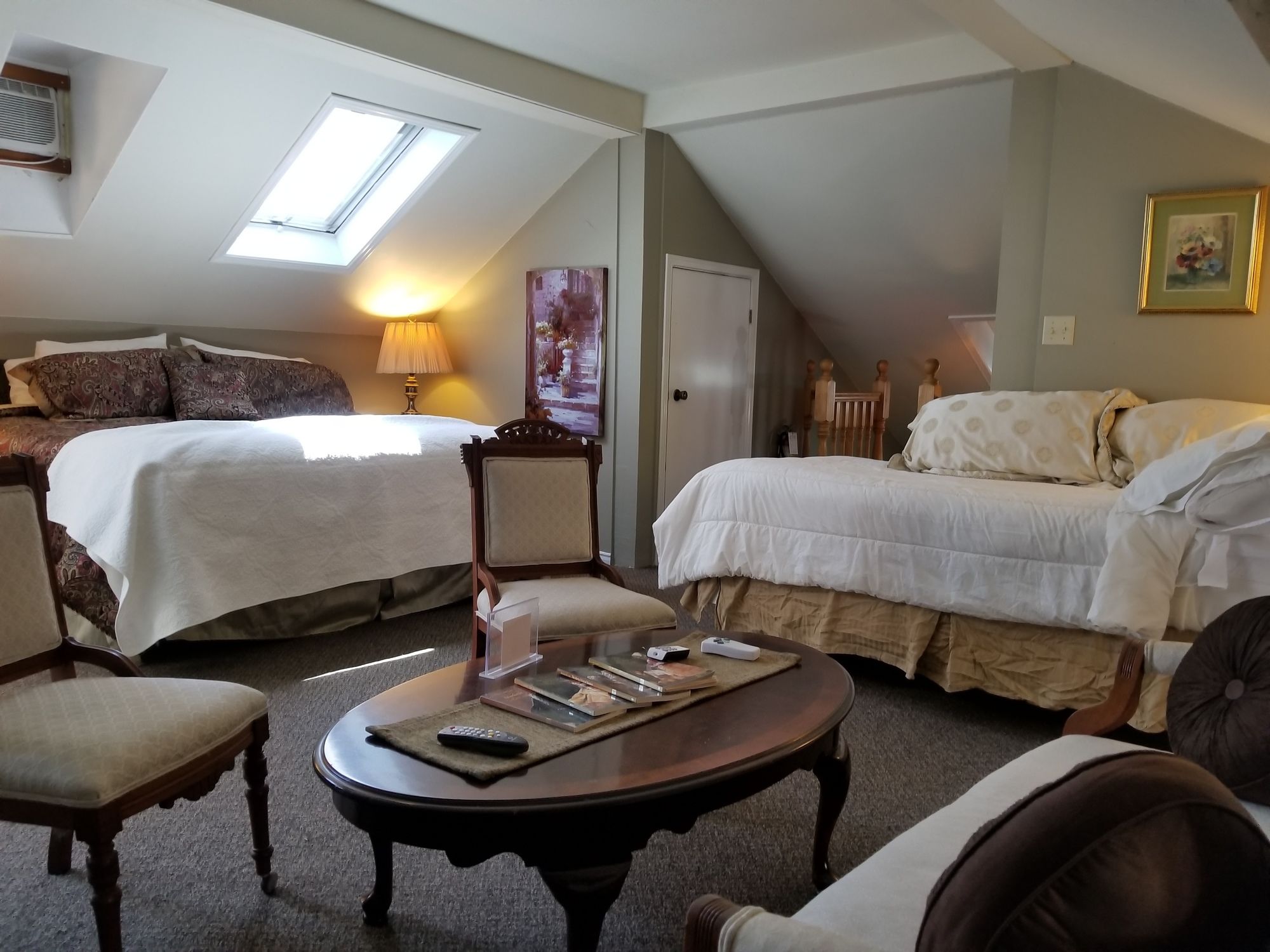 Stone Maiden Inn
