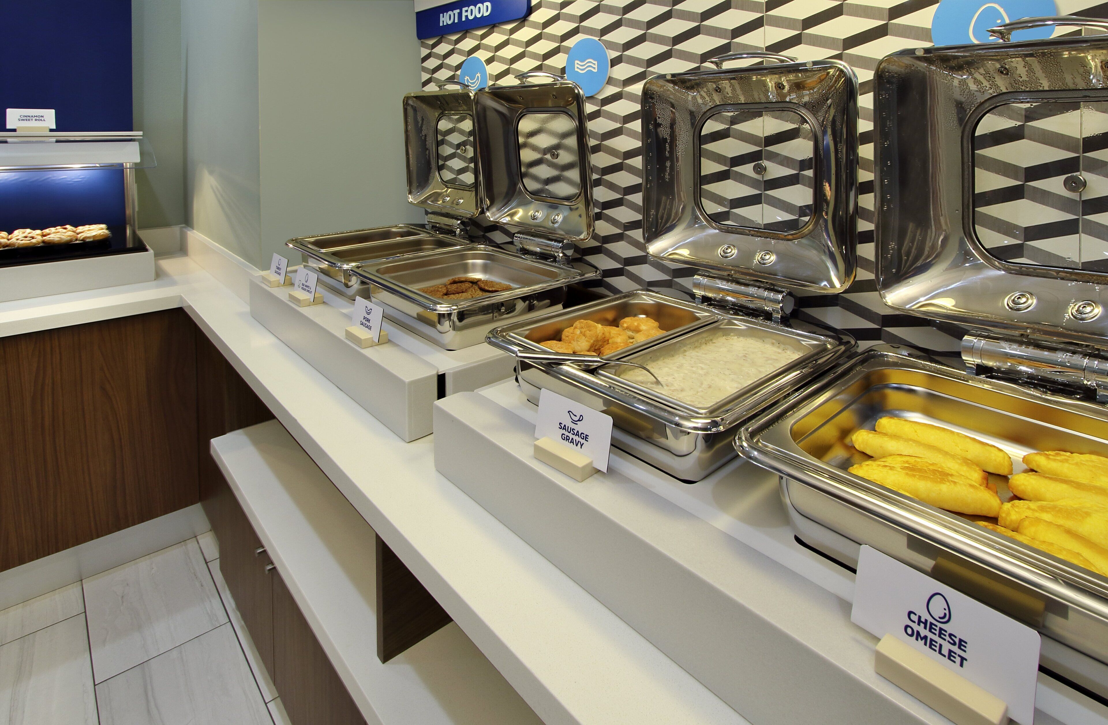 Holiday Inn Express & Suites Saint Thomas