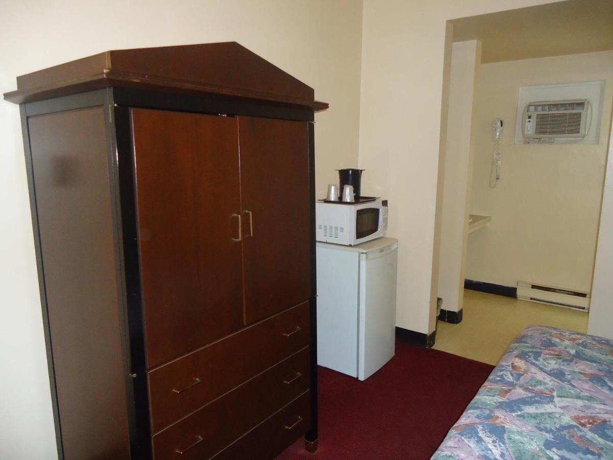 Imperial Fireside Inn