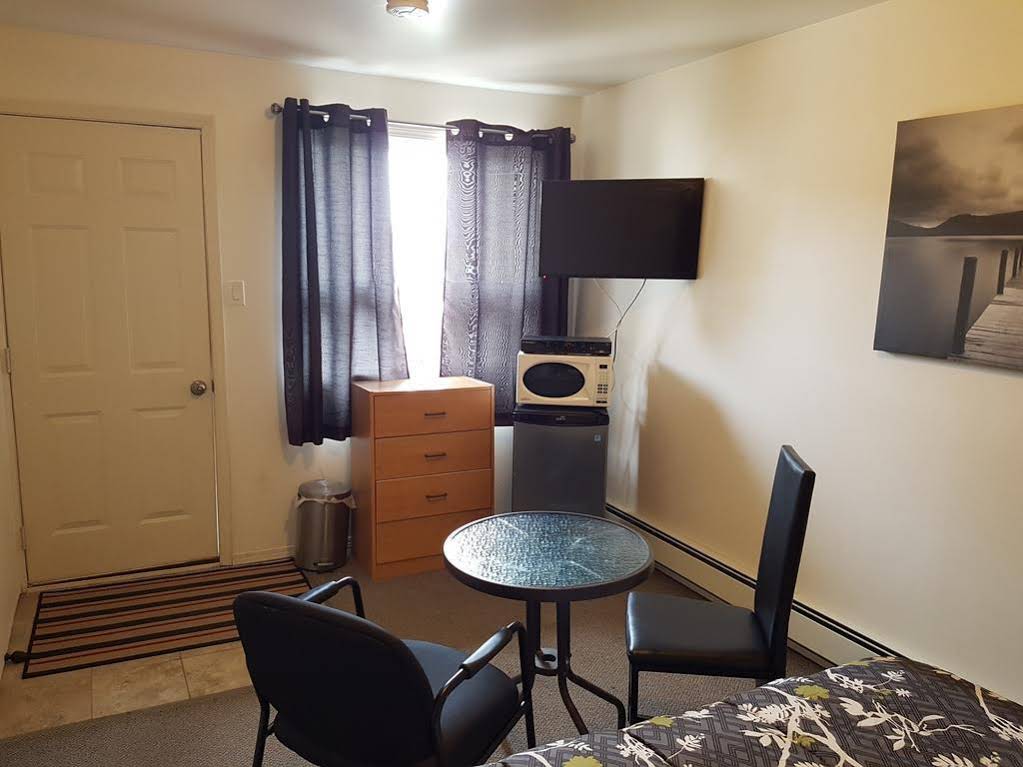 A And K Motel