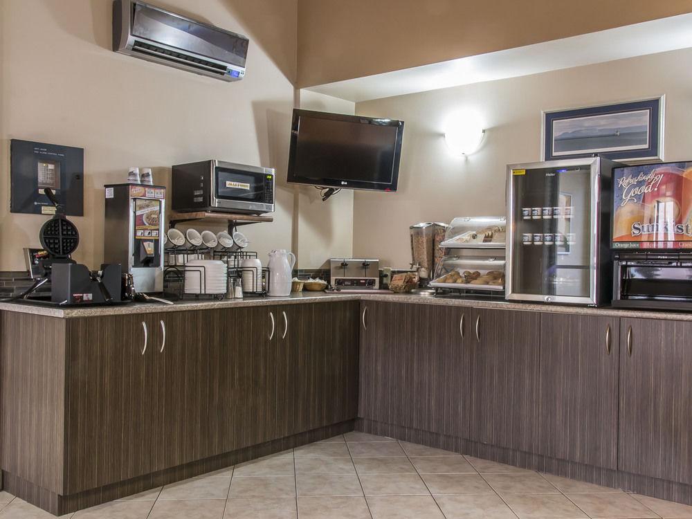 Howard Johnson By Wyndham Thunder Bay