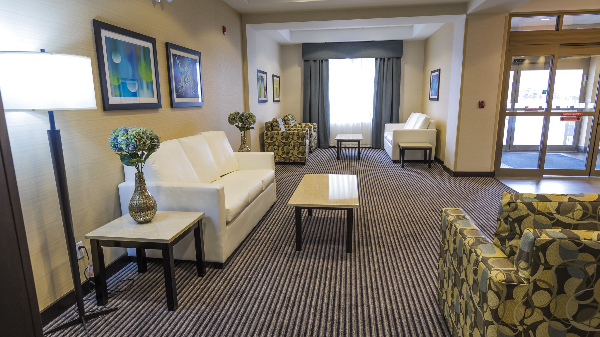 Holiday Inn Express And Suites Thunder Bay