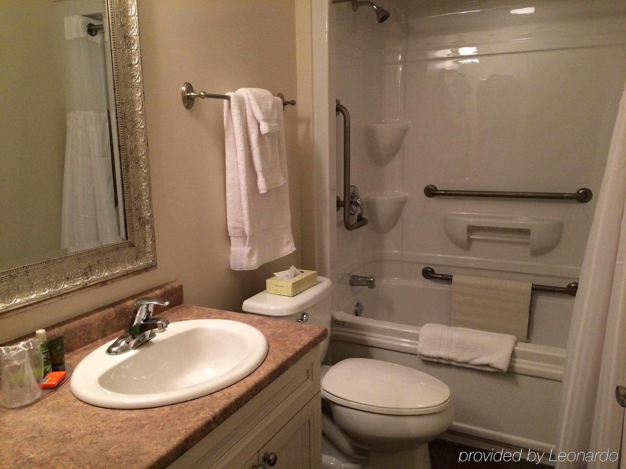 Balsam Suites Boutique Inn & Residence