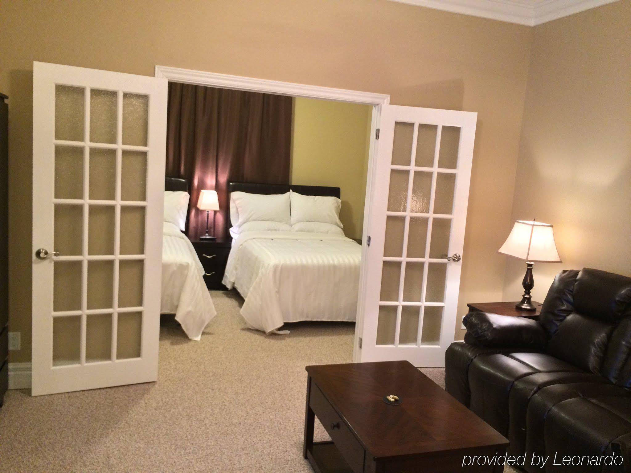 Balsam Suites Boutique Inn & Residence