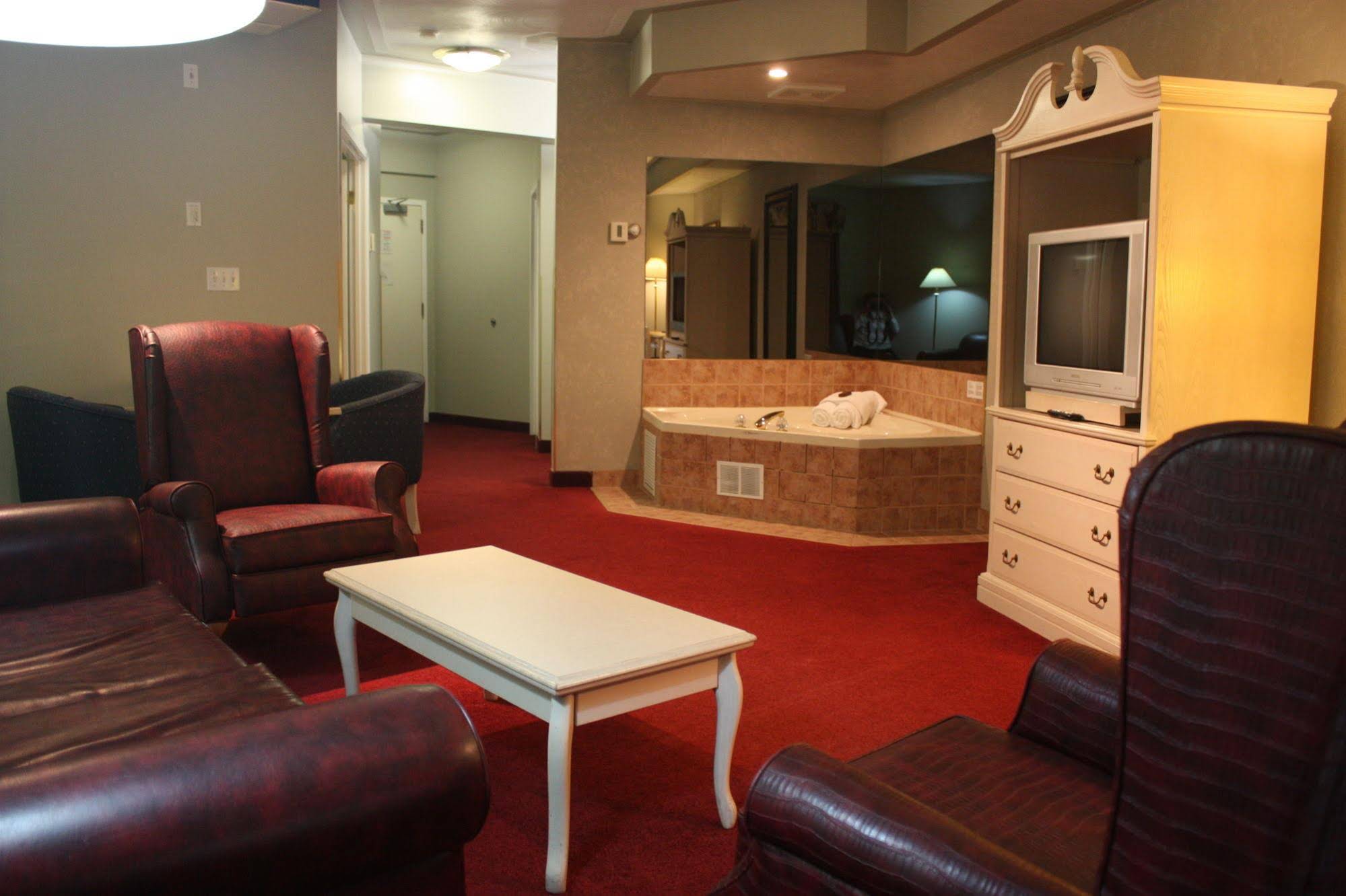 Cedar Meadows Resort & Spa