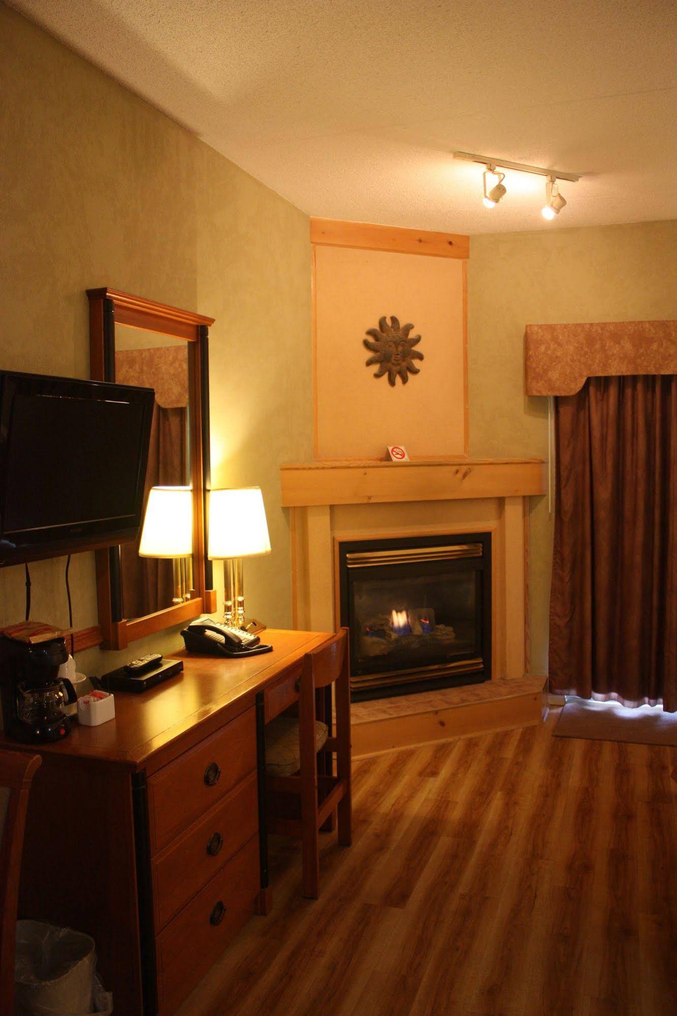 Cedar Meadows Resort & Spa