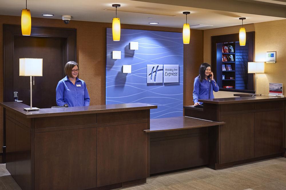 Holiday Inn Express & Suites Timmins