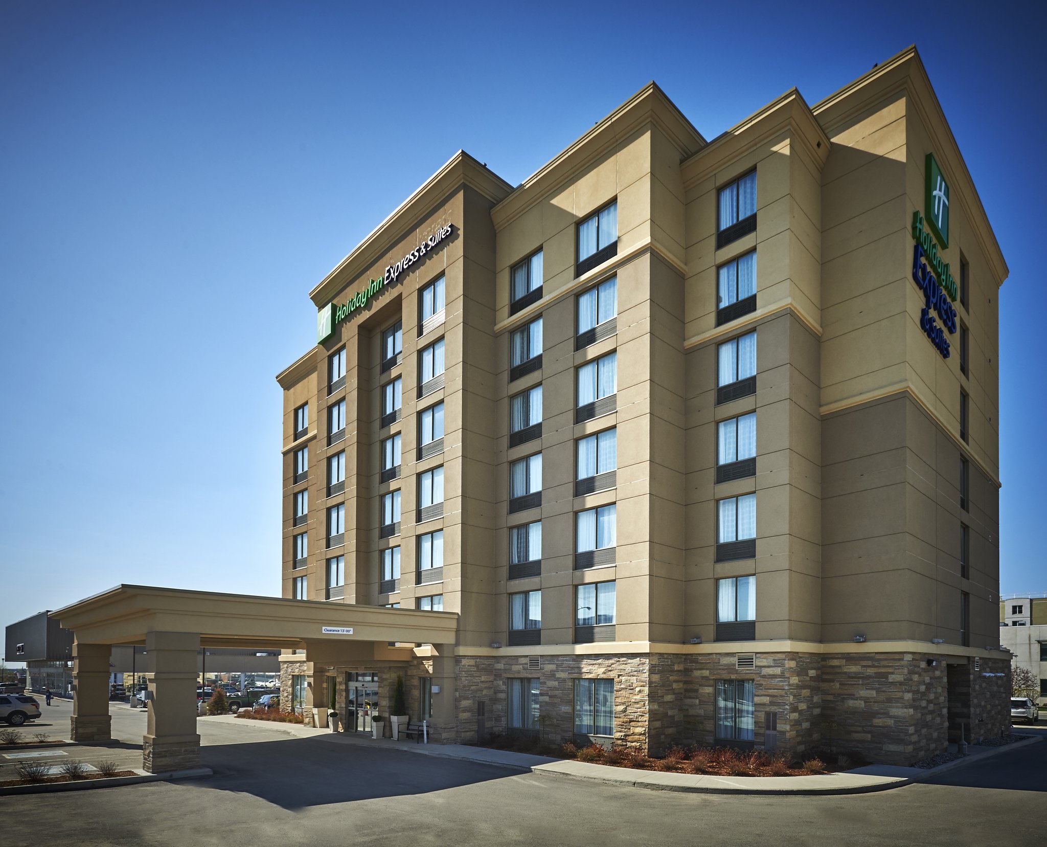 Holiday Inn Express & Suites Timmins