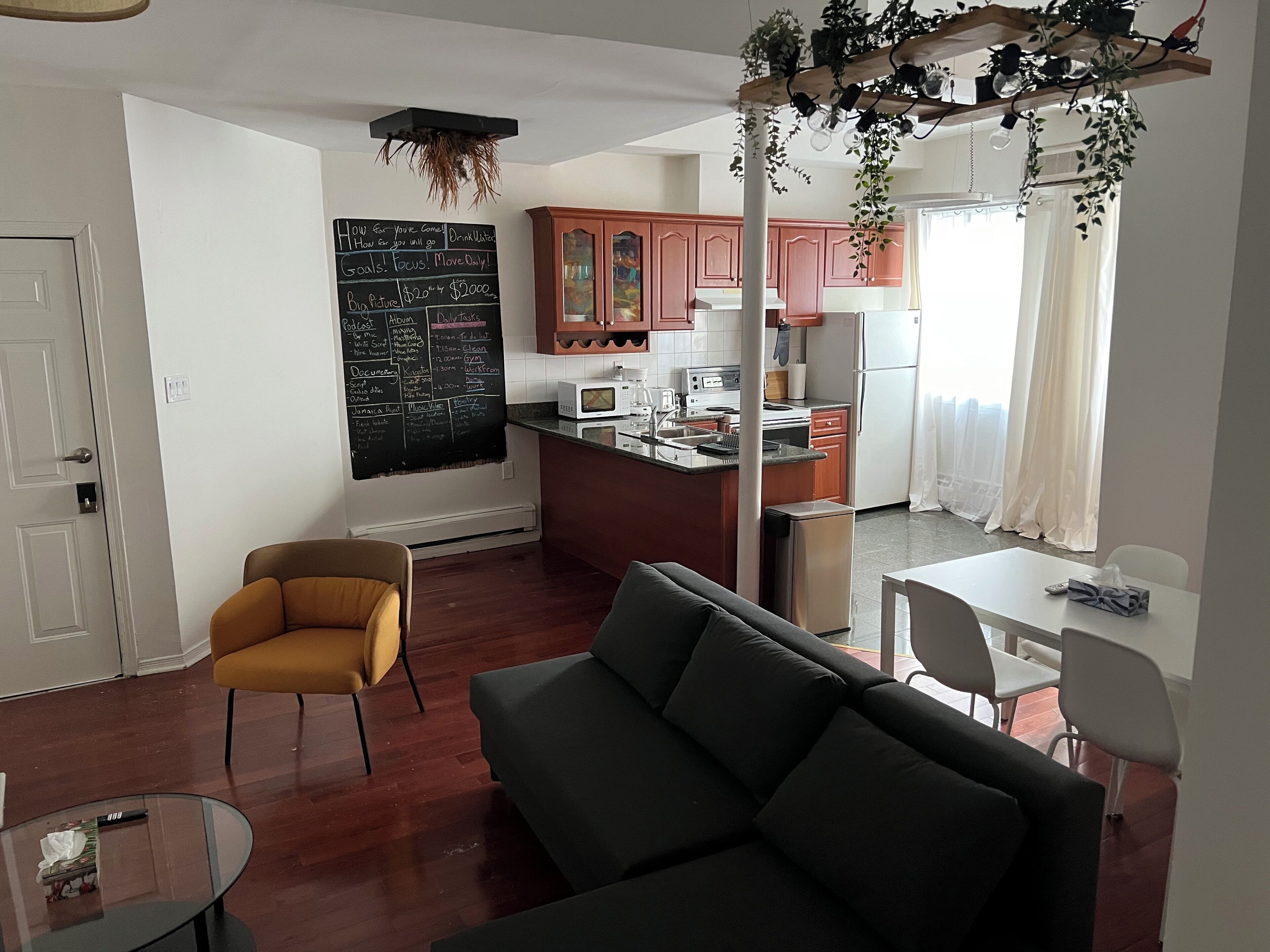 Lum Hotel