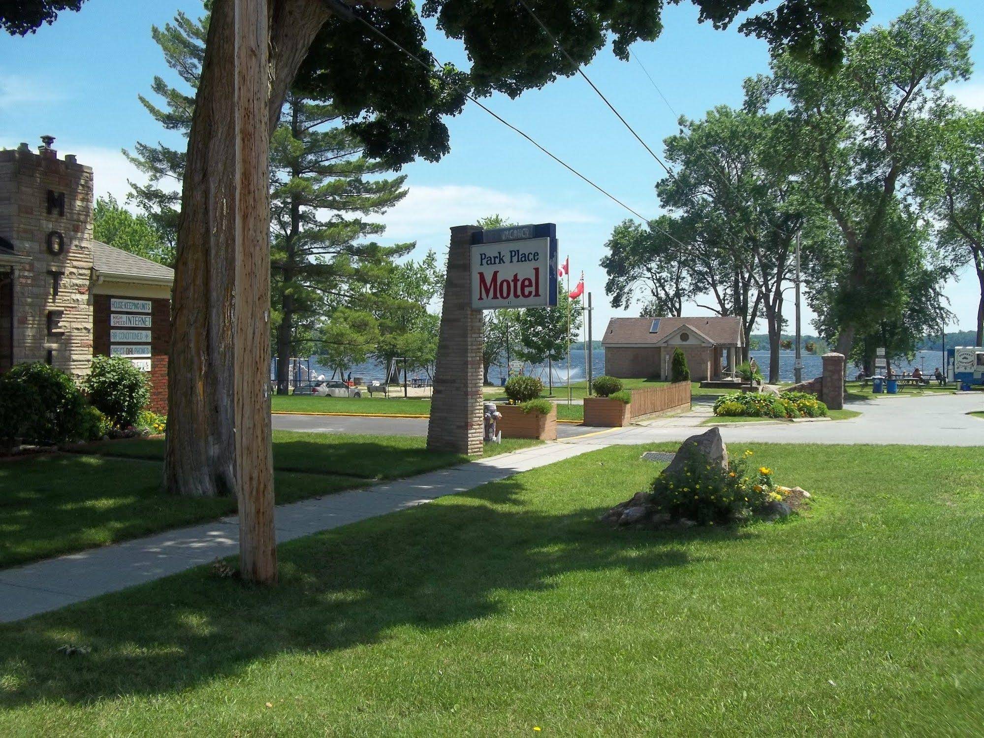 The Park Place Motel