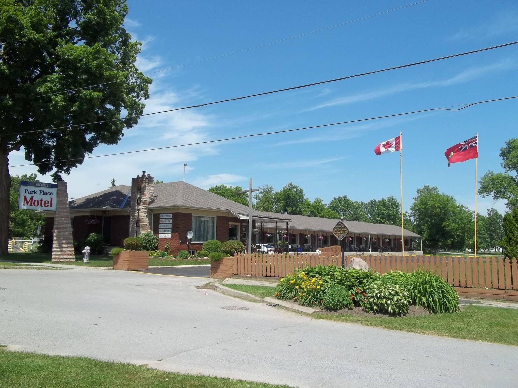The Park Place Motel